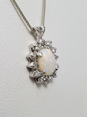Simple 19" 14k White Gold Natural Opal Diamond Pendant Necklace
