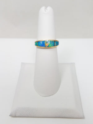 Elegant 14k Yellow Gold Natural Opal Inlay Ring
