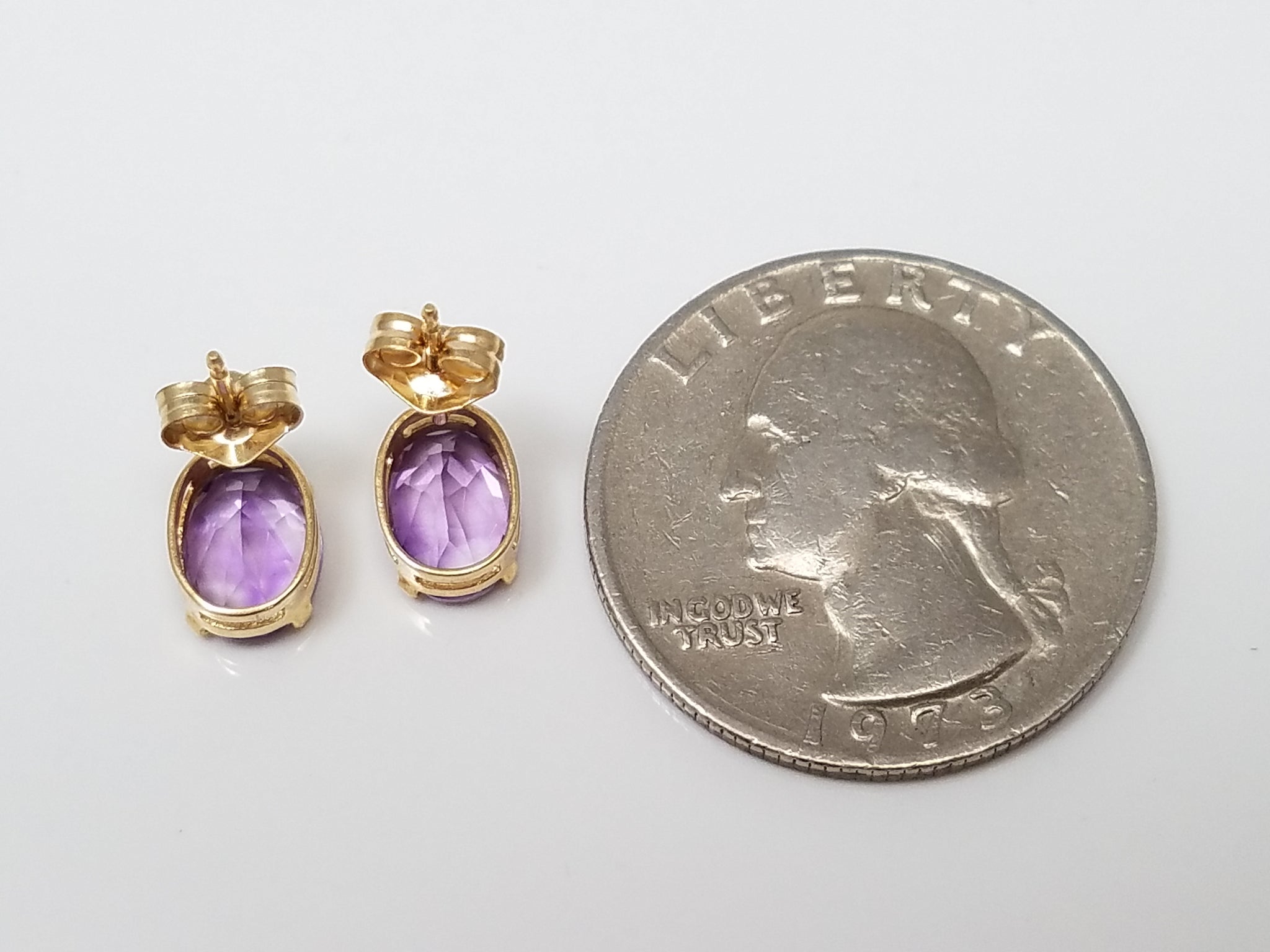 14k Yellow Gold 2ctw Natural Amethyst Stud Earrings