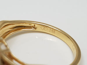 Tantalizing 14k Yellow Gold Natural Tanzanite Diamond Ring