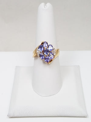 Classic 14k Yellow Gold Natural Tanzanite Diamond Cluster Ring