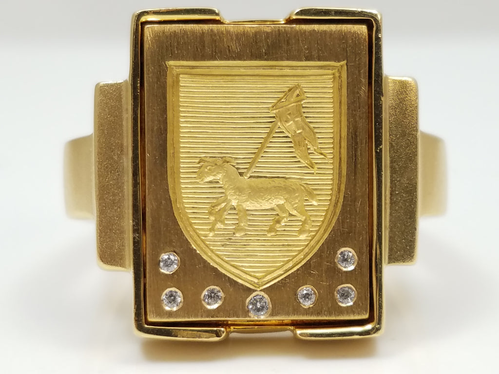 Men's Striking 18k Yellow Gold Natural Diamond Intaglio Wax Seal Ring