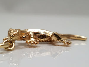 Cute 3D 14k Yellow Gold Lizard Pendant