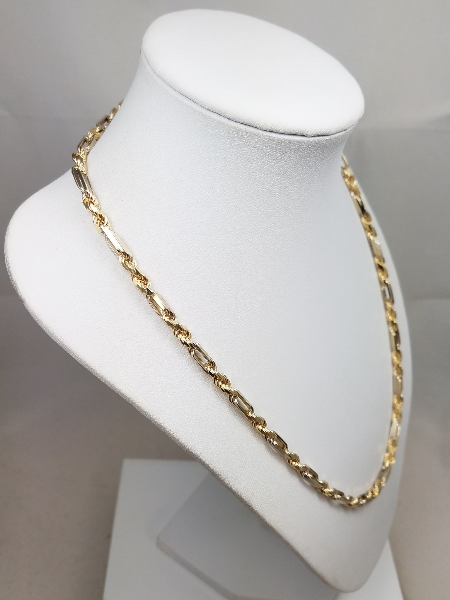 14k Yellow Gold 4.2mm/20" Figarope Necklace