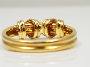 Fabulous Vintage 18k Yellow Gold "X" Designer Ring
