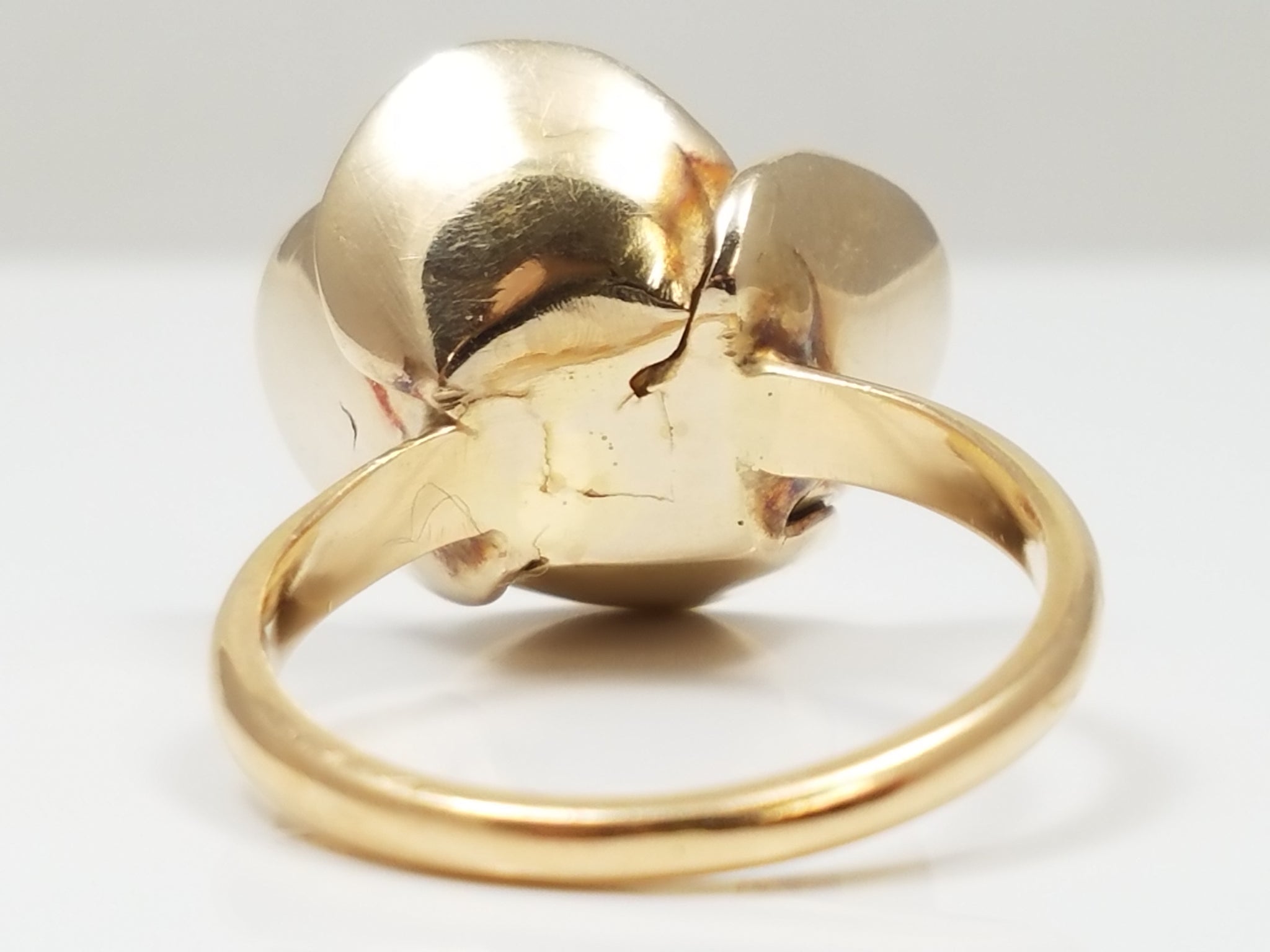 Vintage Handmade 14k Yellow Gold Pearl Flower Ring