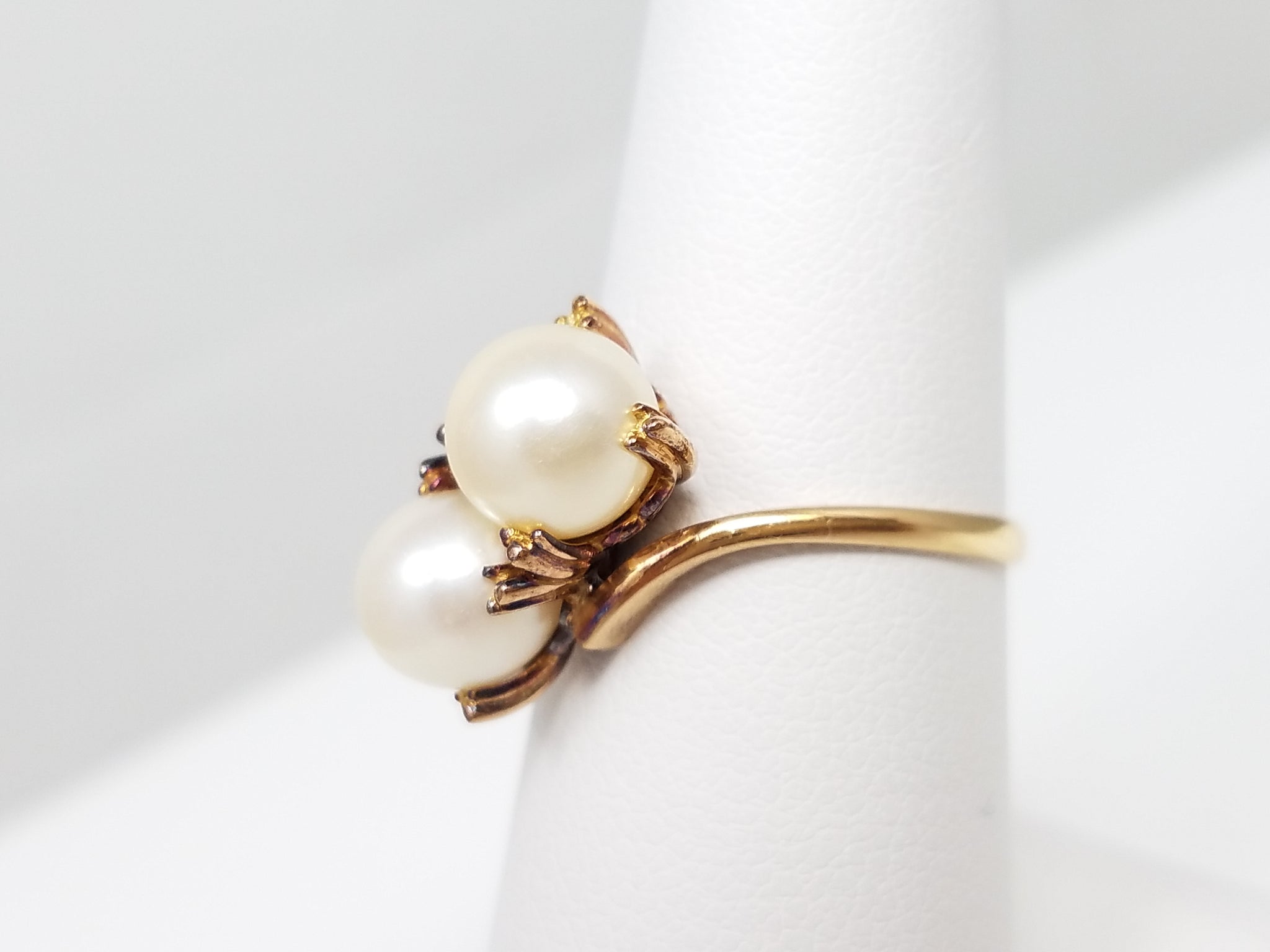 Vintage Double Pearl 18k Yellow Gold Ring
