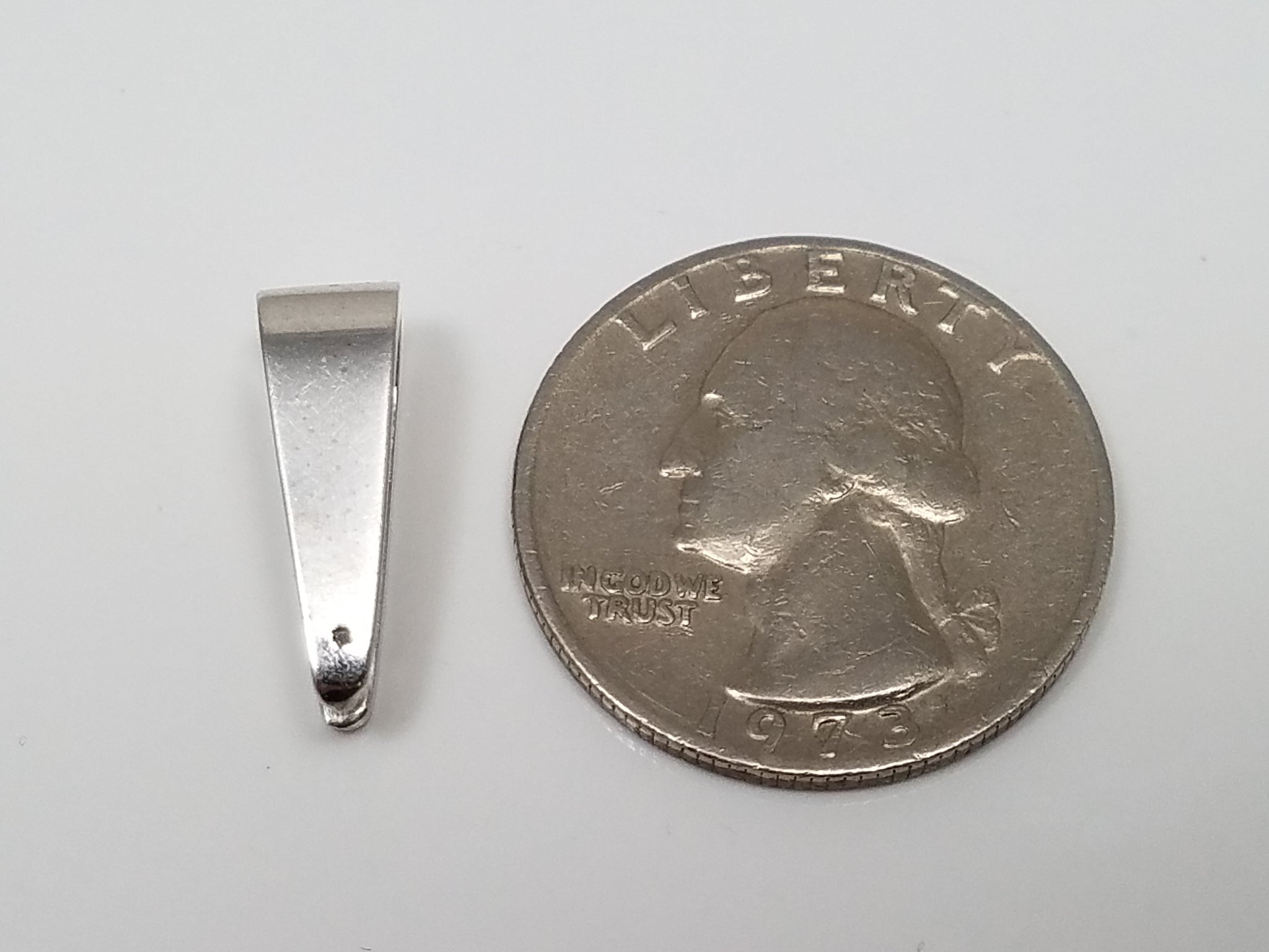 Flashy 14k White Gold Natural Diamond Pendant Bail