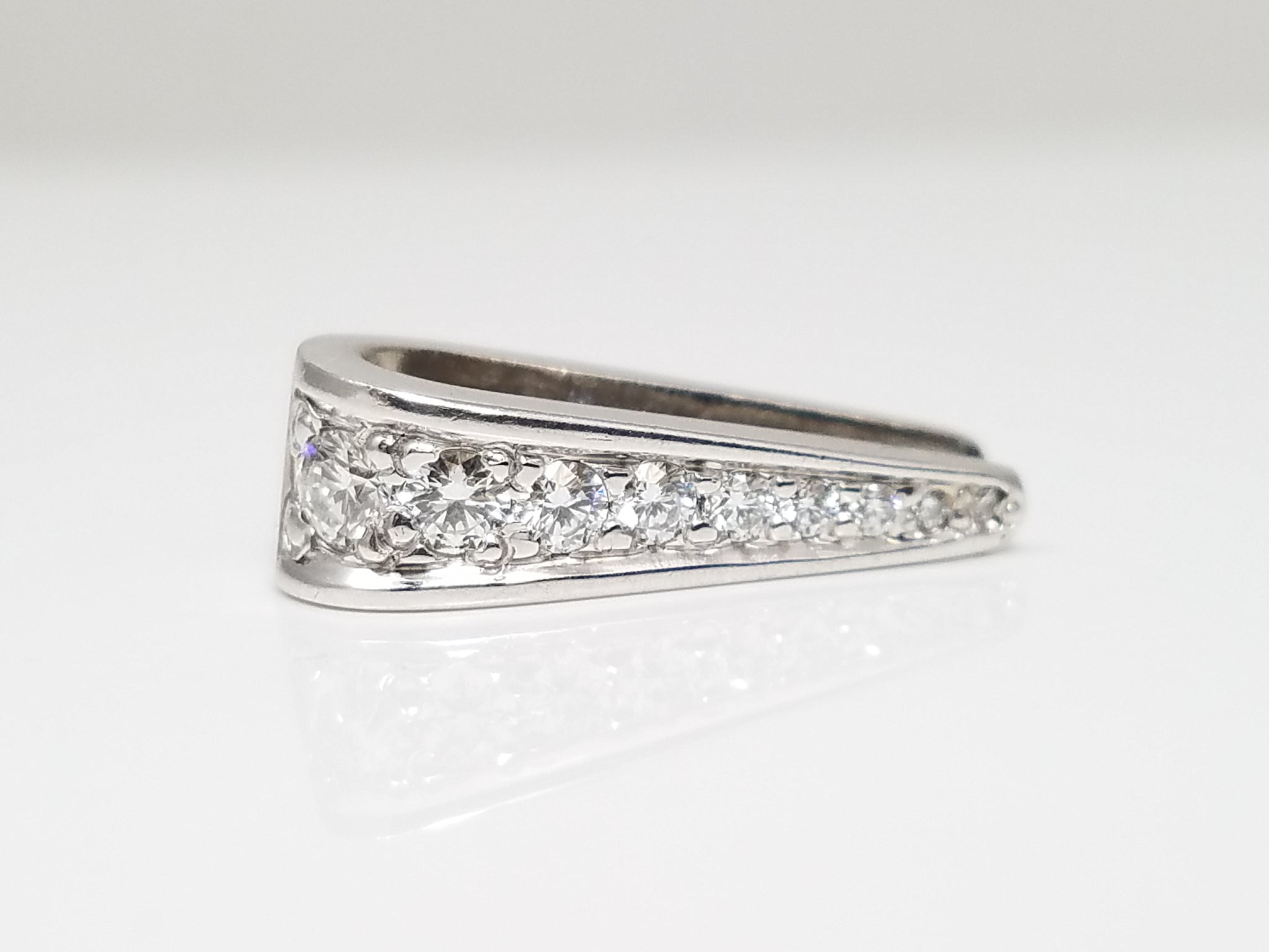 Flashy 14k White Gold Natural Diamond Pendant Bail