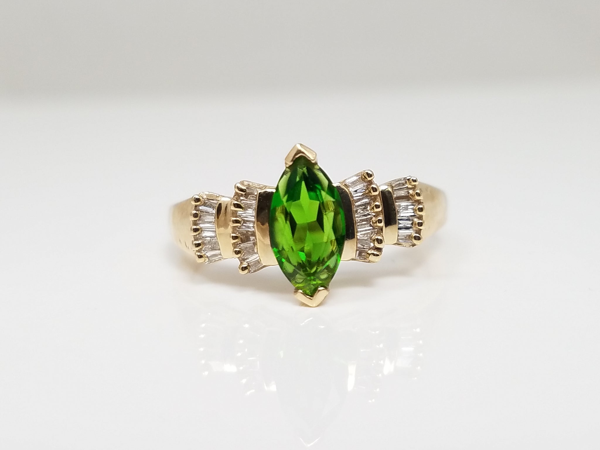 Lavish 10k Yellow Gold Natural Chrome Diopside Diamond Ring