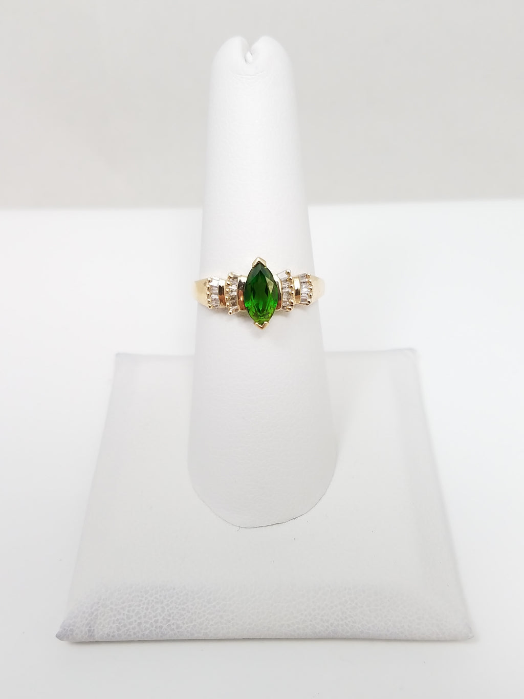 Lavish 10k Yellow Gold Natural Chrome Diopside Diamond Ring