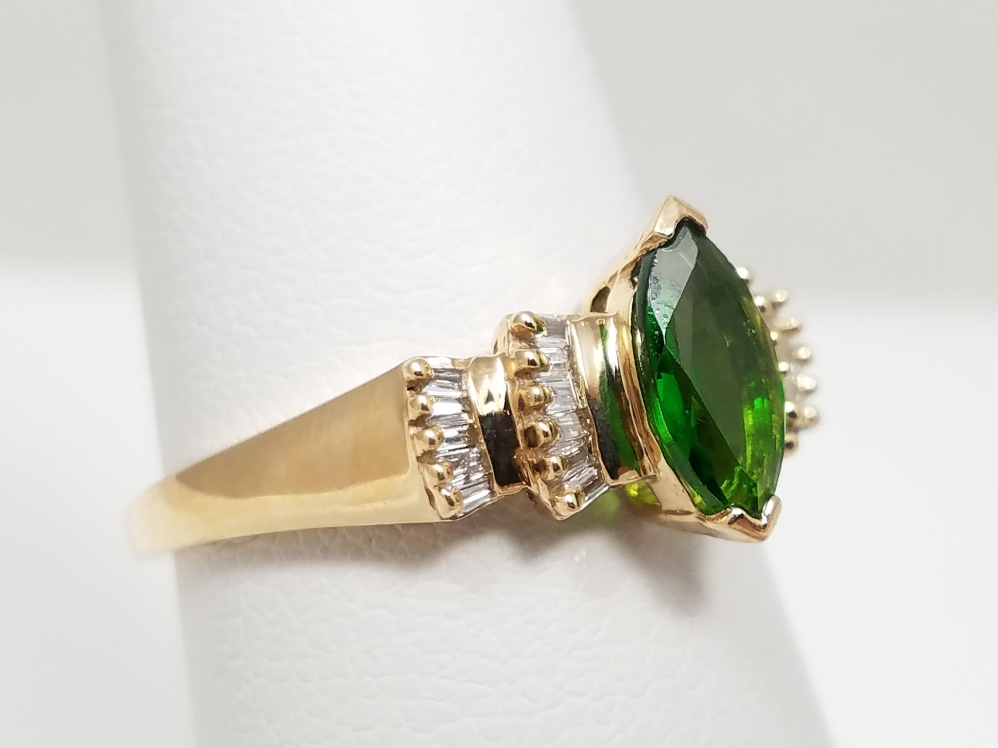 Lavish 10k Yellow Gold Natural Chrome Diopside Diamond Ring
