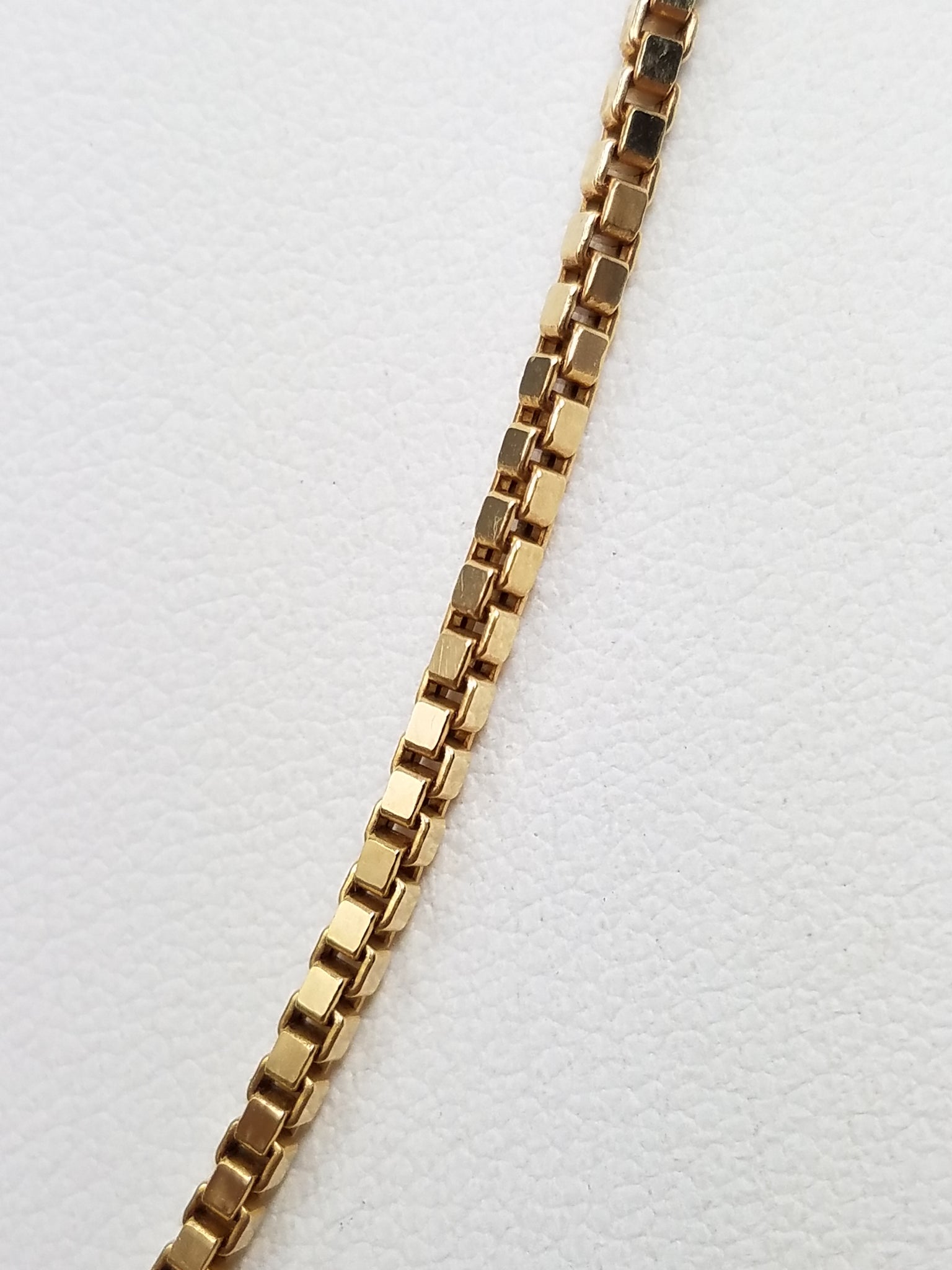 Sporty Solid 16" 14k Yellow Gold Box Link Chain Necklace