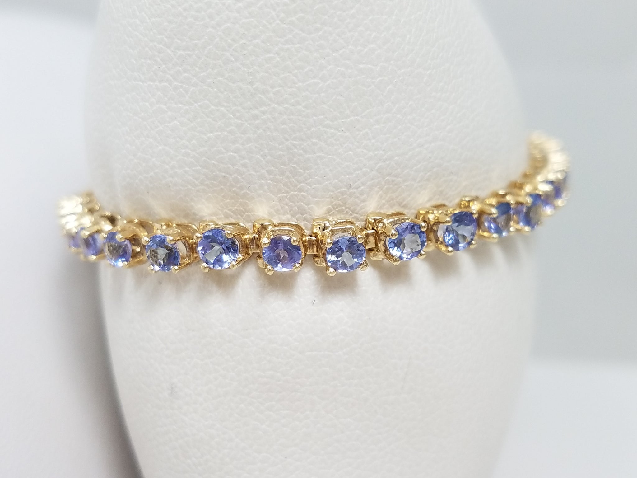 Fabulous 7.25" Le Vian 14k Yellow Gold Natural Tanzanite Tennis Bracelet