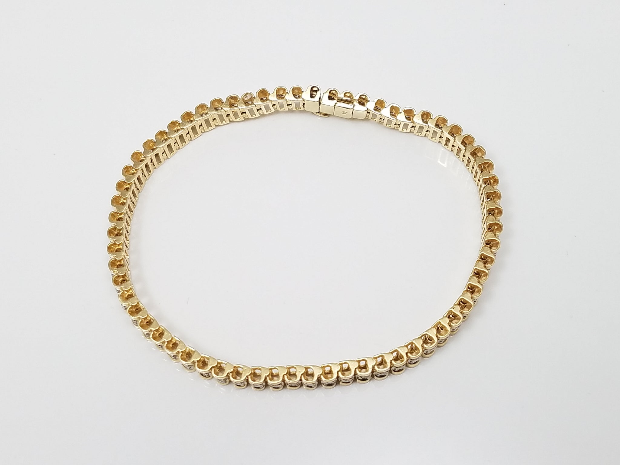 Shimmering 7" 14k Yellow Gold 1ctw Natural Diamond Bracelet