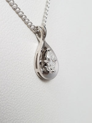 Cozy 16" 14k White Gold Natural Diamond Solitaire Pendant Necklace