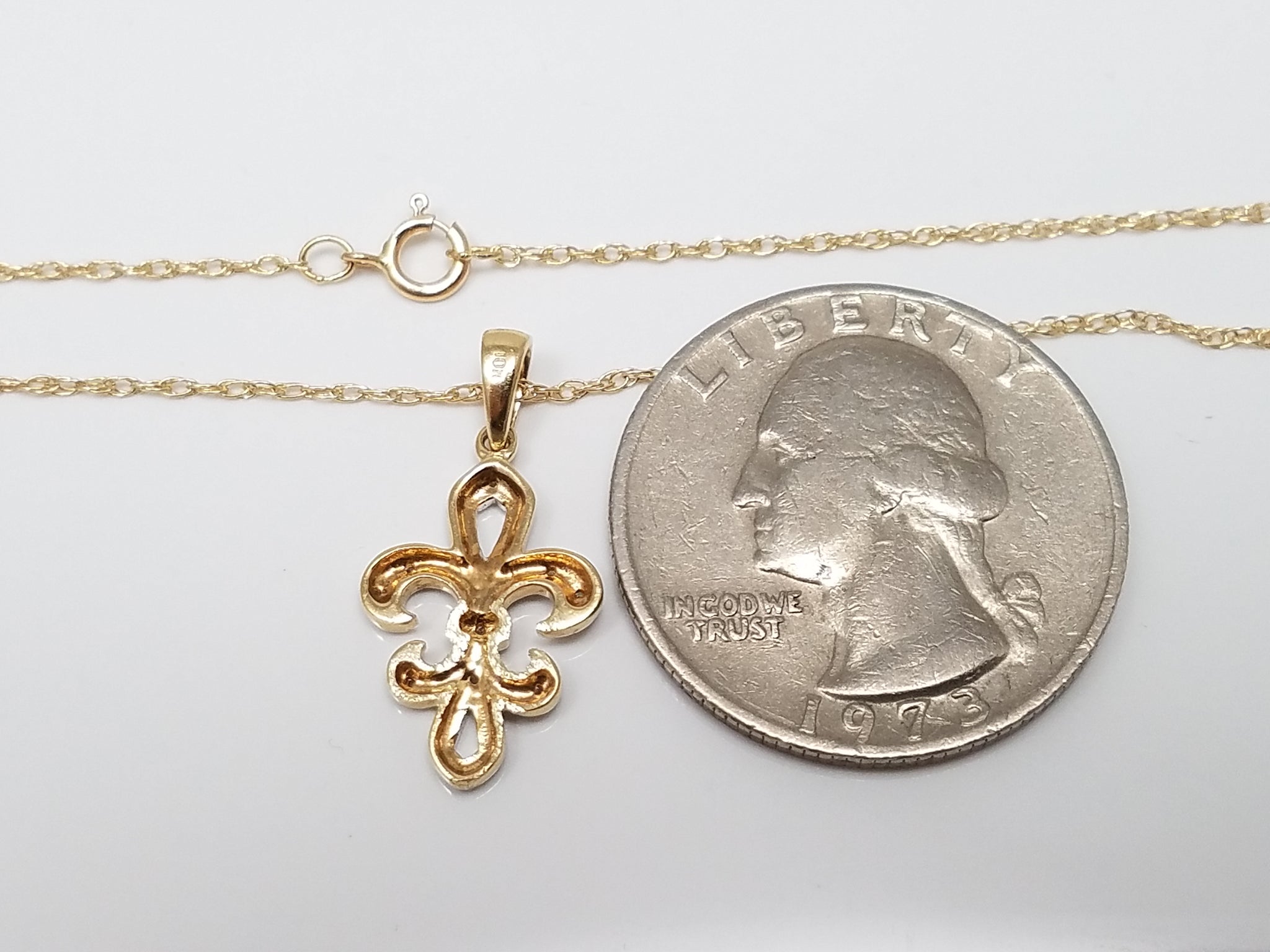 Dainty 18" 10k Yellow Gold Natural Diamond Fleur De Lis Pendant Necklace