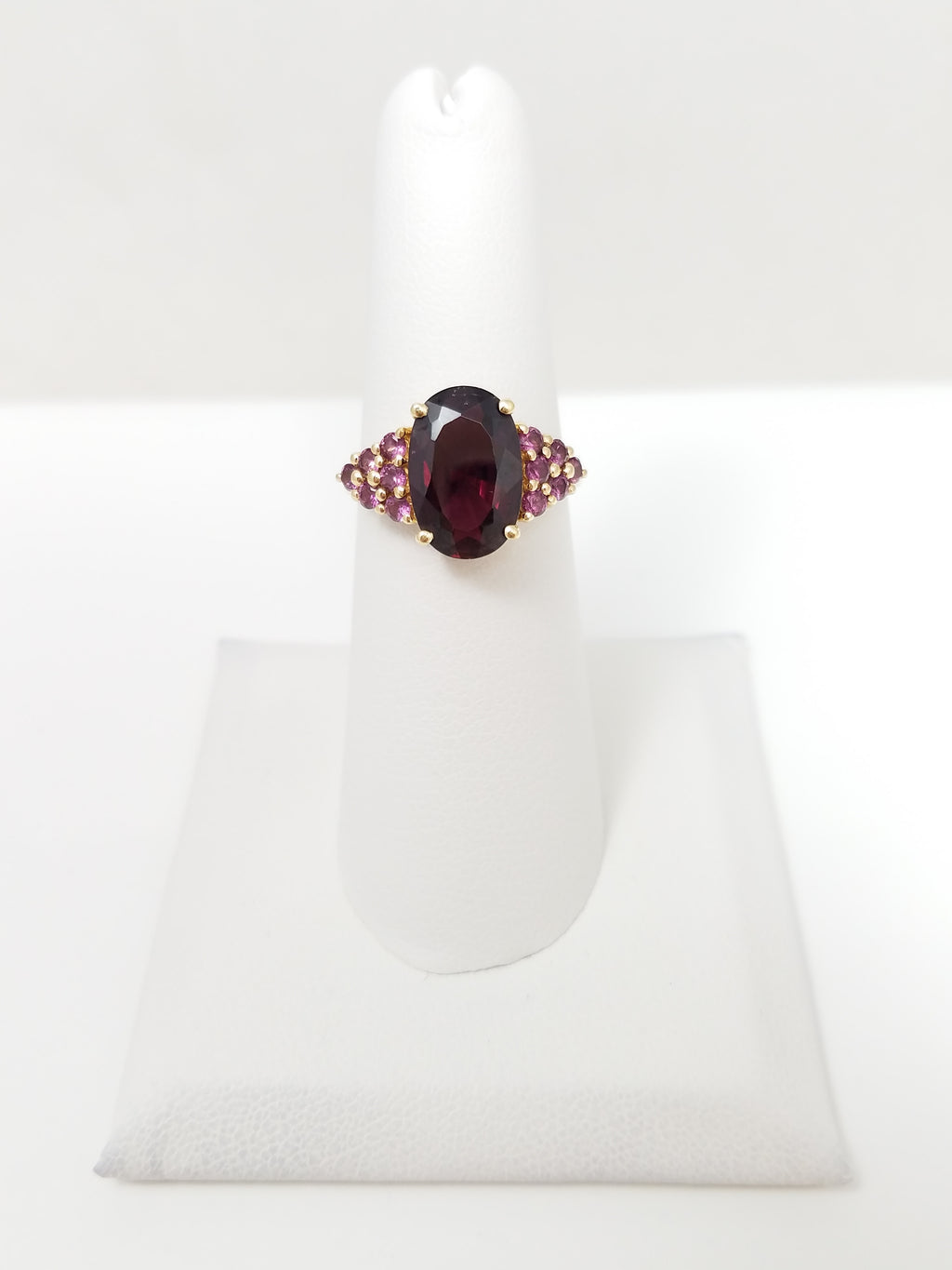 Colorful 14k Yellow Gold Natural Garnet Fashion Ring