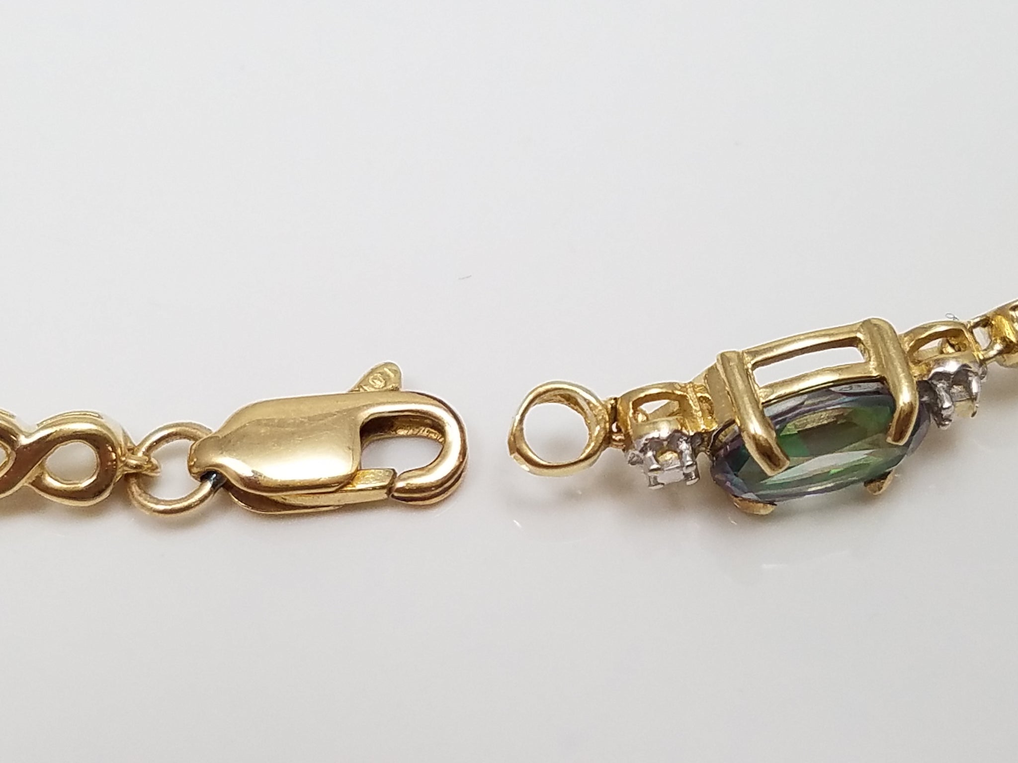 Flashy 7" 10k Yellow Gold Natural Mystic Topaz Diamond Bracelet