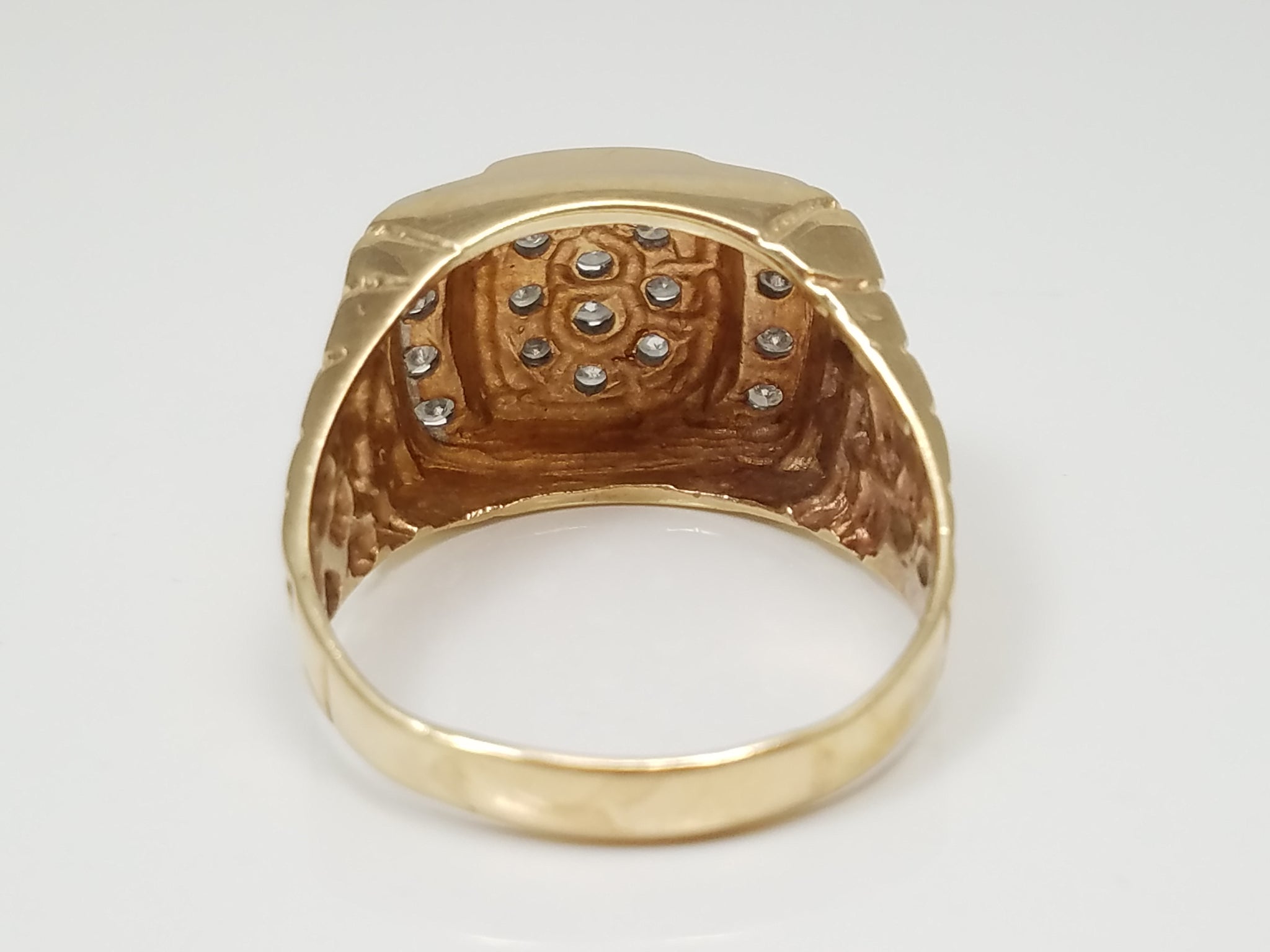 Dapper Men's 10k Yellow Gold Natural Diamond Nugget Design Ring