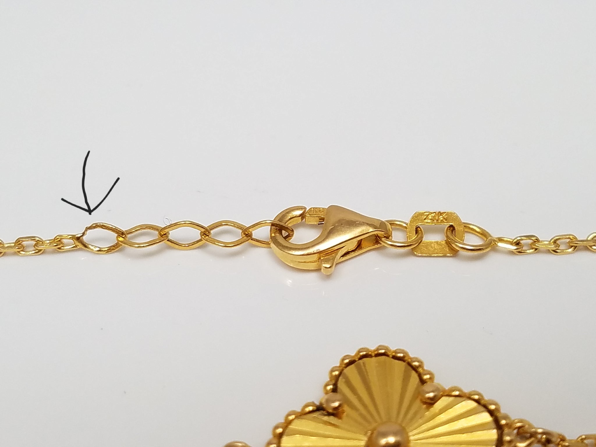 21k Yellow Gold Alhambra Motif Bracelet