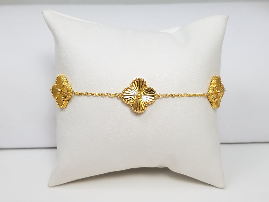 21k Yellow Gold Alhambra Motif Bracelet