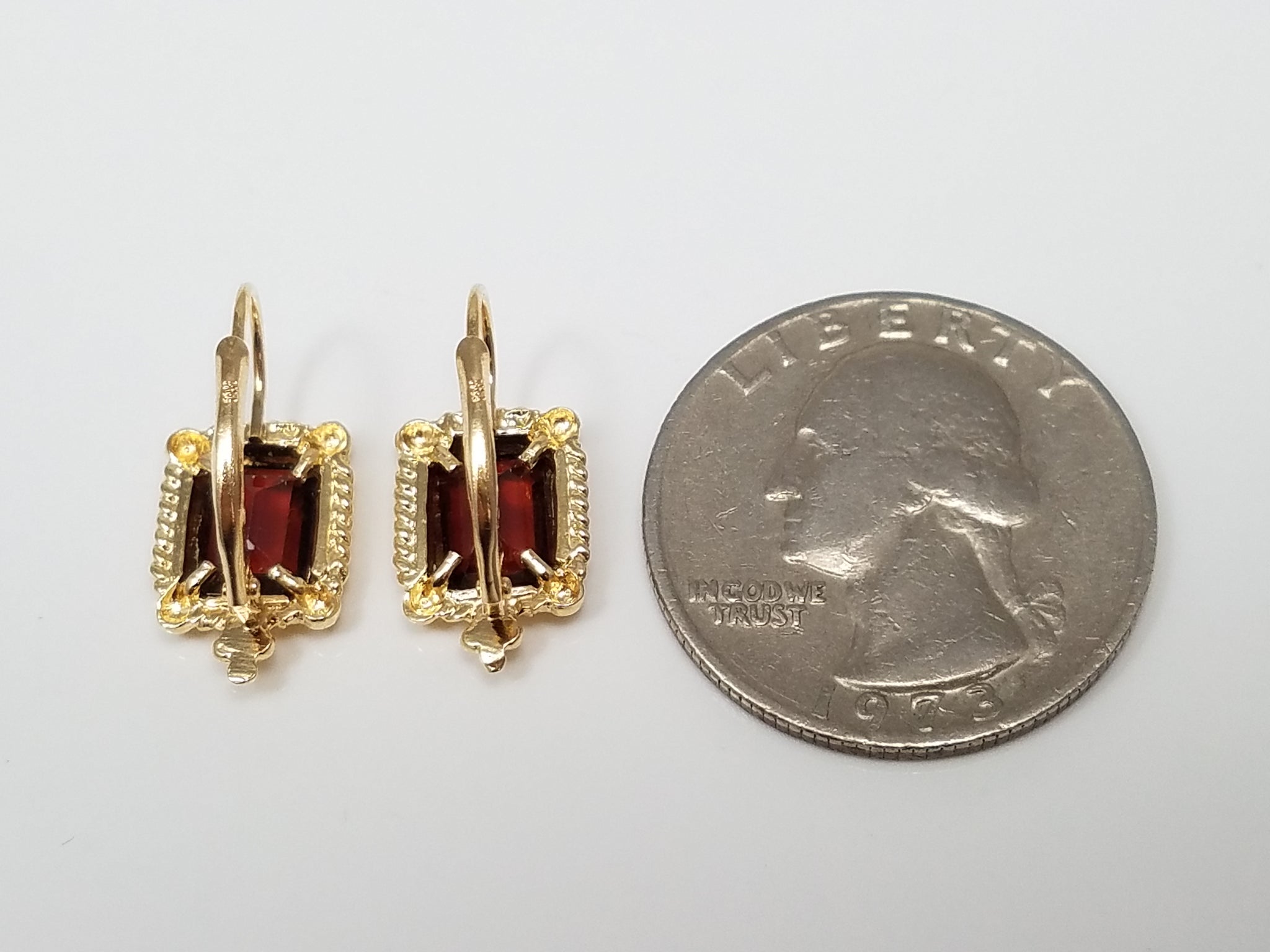 14k Yellow Gold Natural Garnet Lever Back Earrings