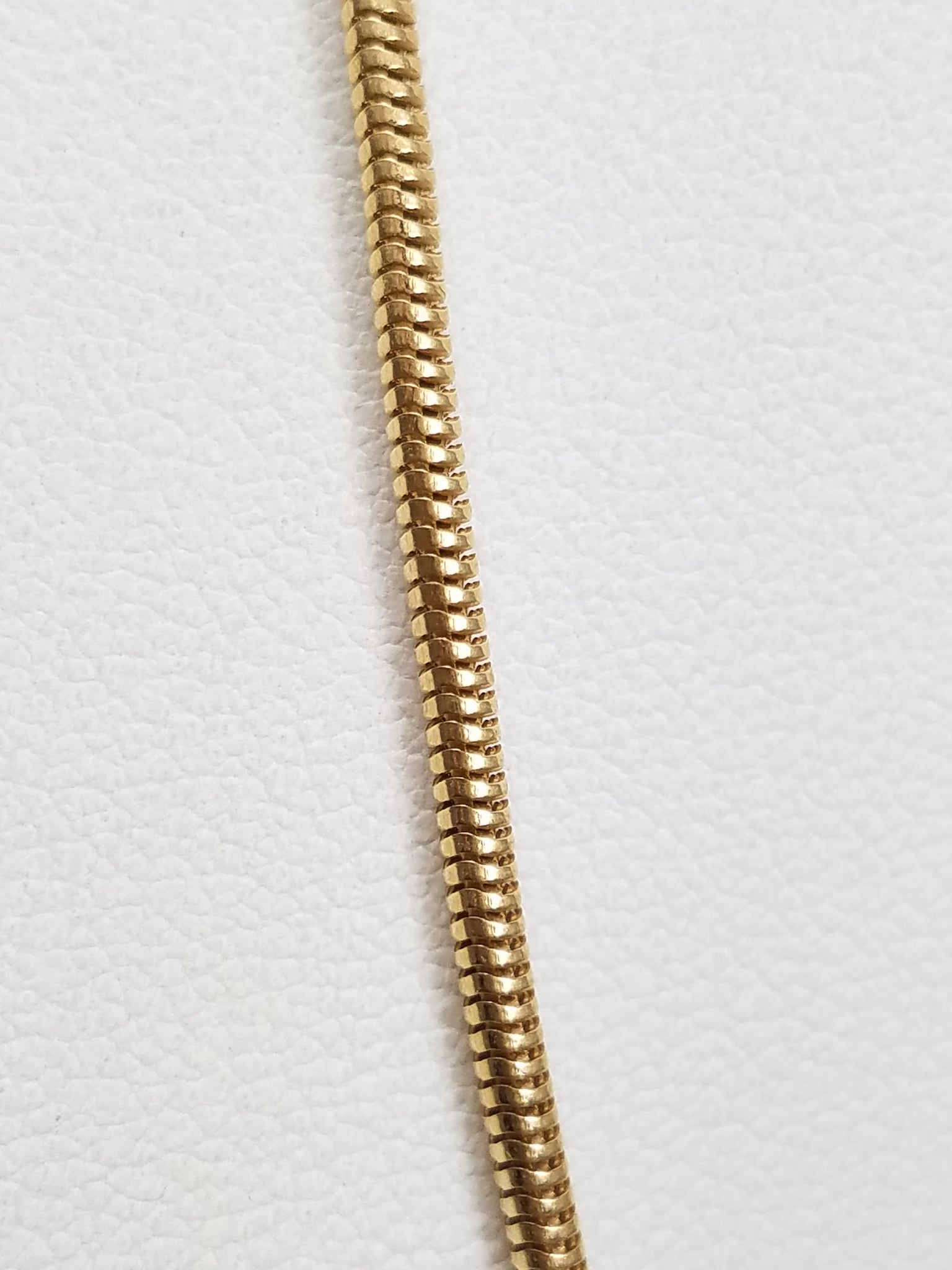 Fashionable 15" 14k Yellow Gold Solid Snake Chain Necklace