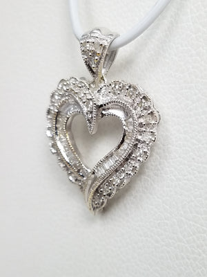 Precious 14k White gold Natural Diamond Heart Pendant
