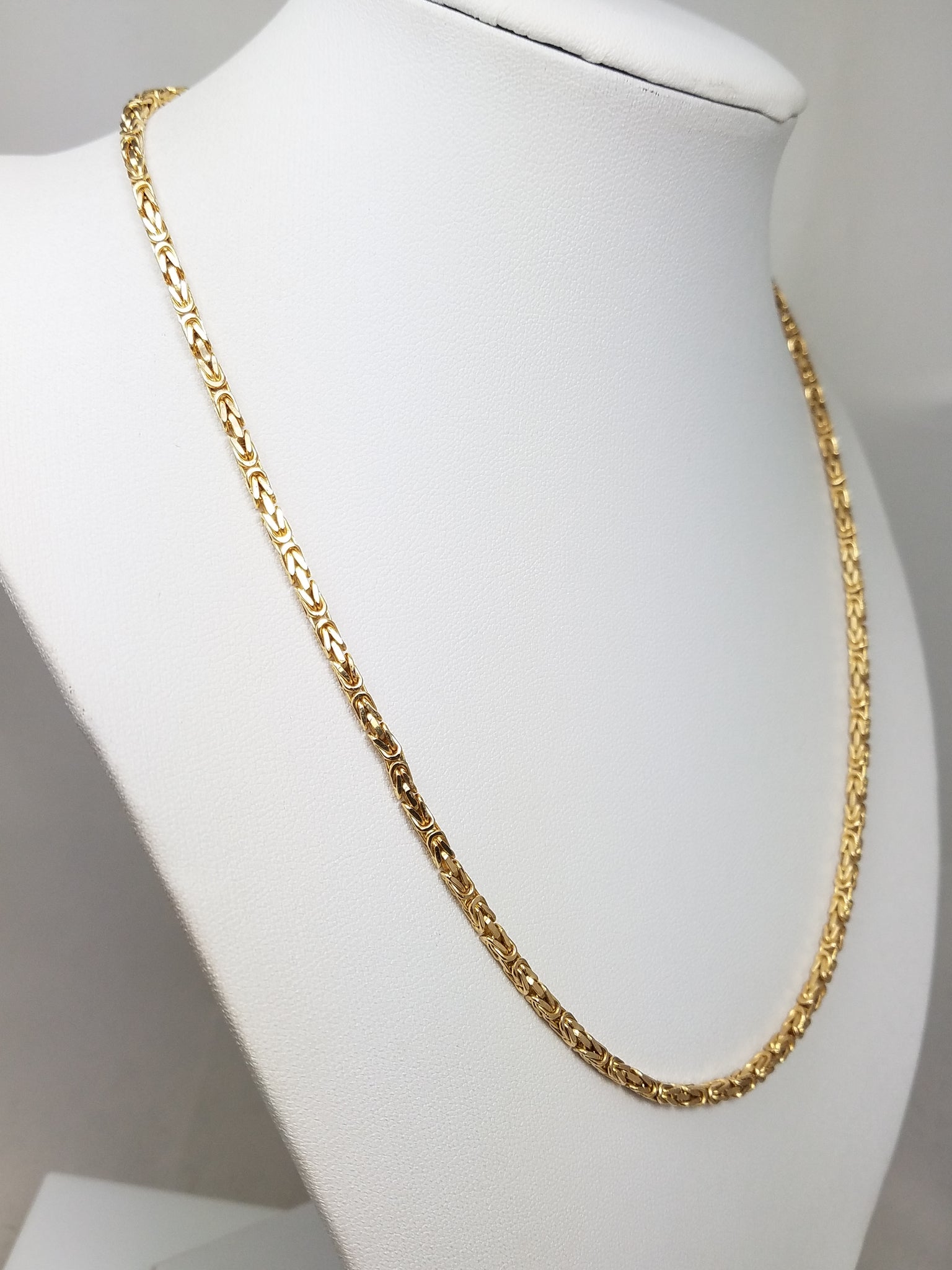 Classy 18" Solid 14k Yellow Gold Byzantine Link Chain Necklace
