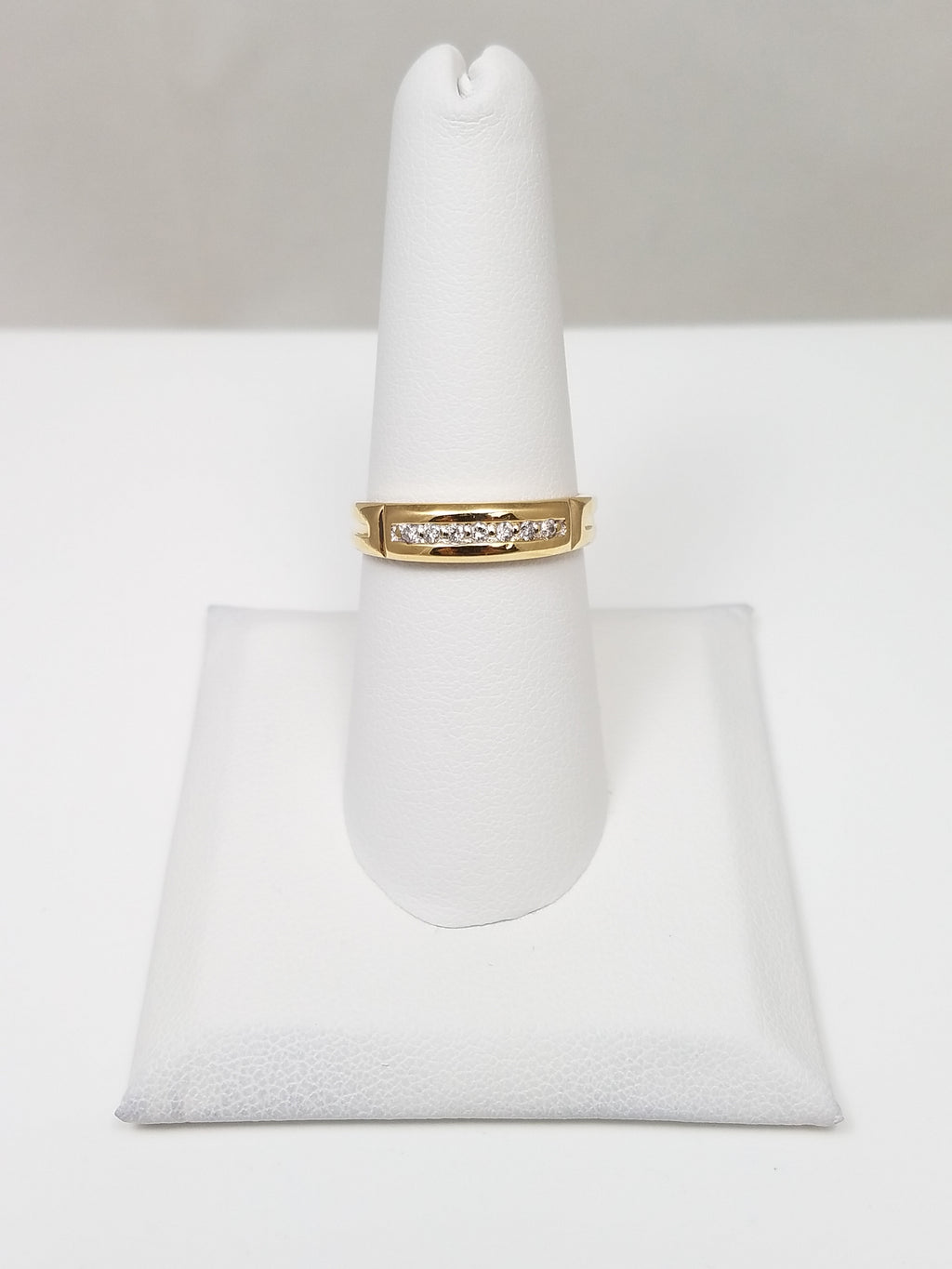 Classy 14k Yellow Gold Natural Diamond Anniversary Ring Band