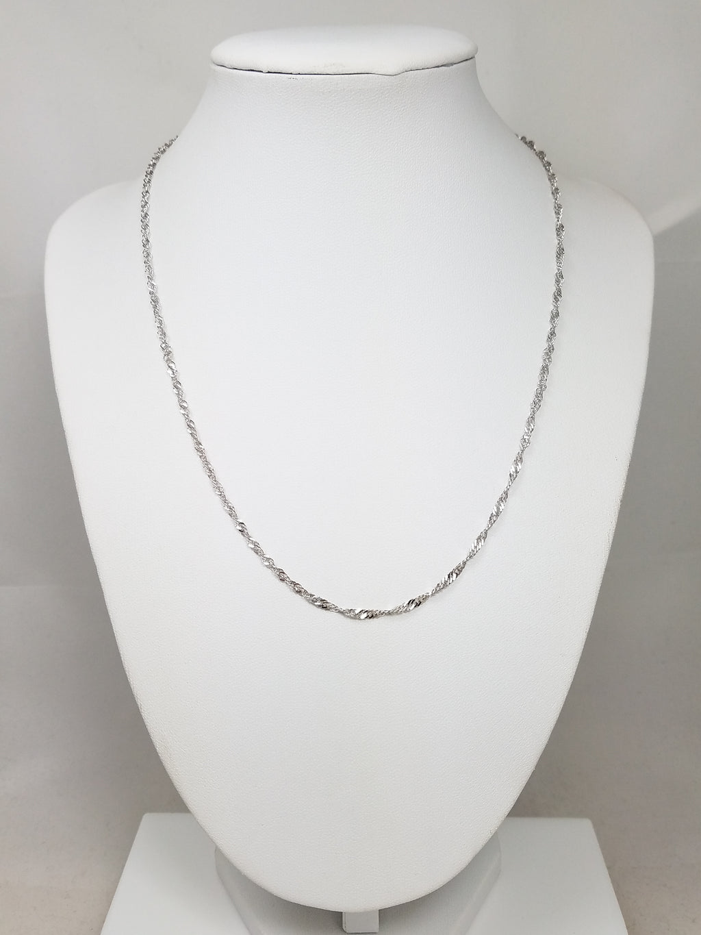 Shimmering 18" 14k White Gold Sparkly Twist Link Chain Necklace