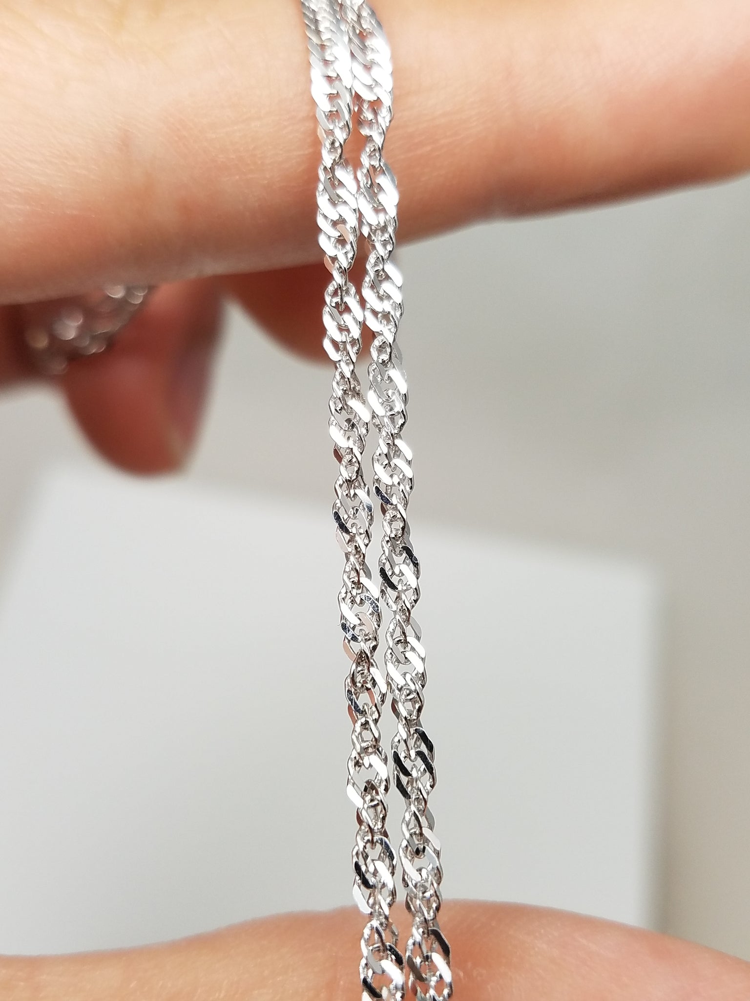 Shimmering 18" 14k White Gold Sparkly Twist Link Chain Necklace