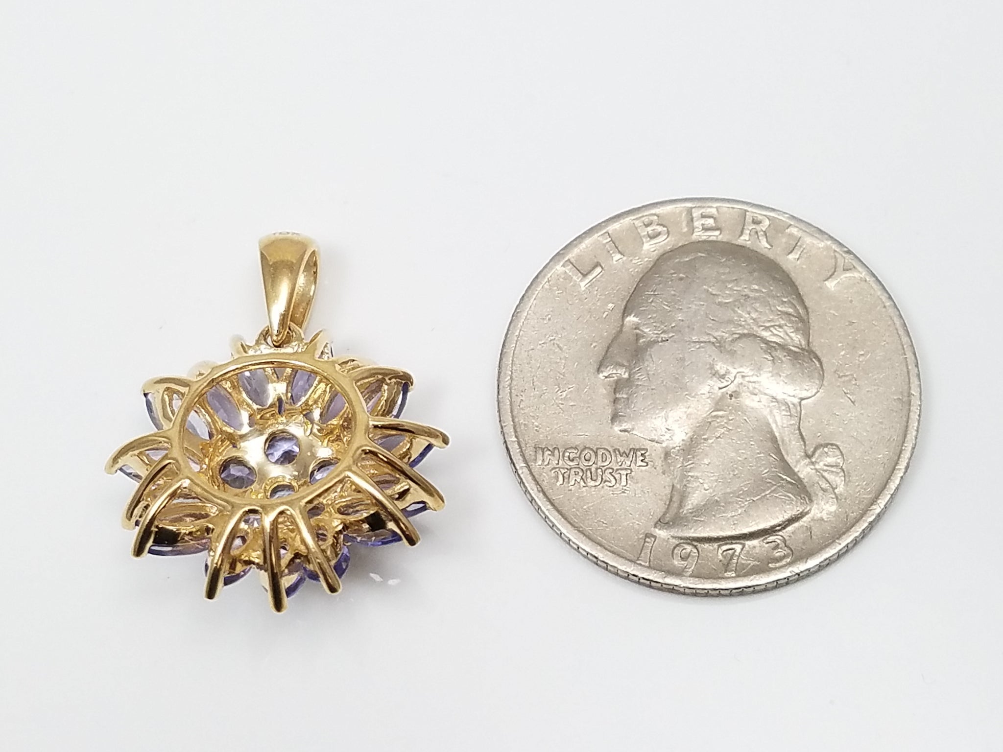 Brilliant 10k Yellow Gold Natural Tanzanite Cluster Pendant