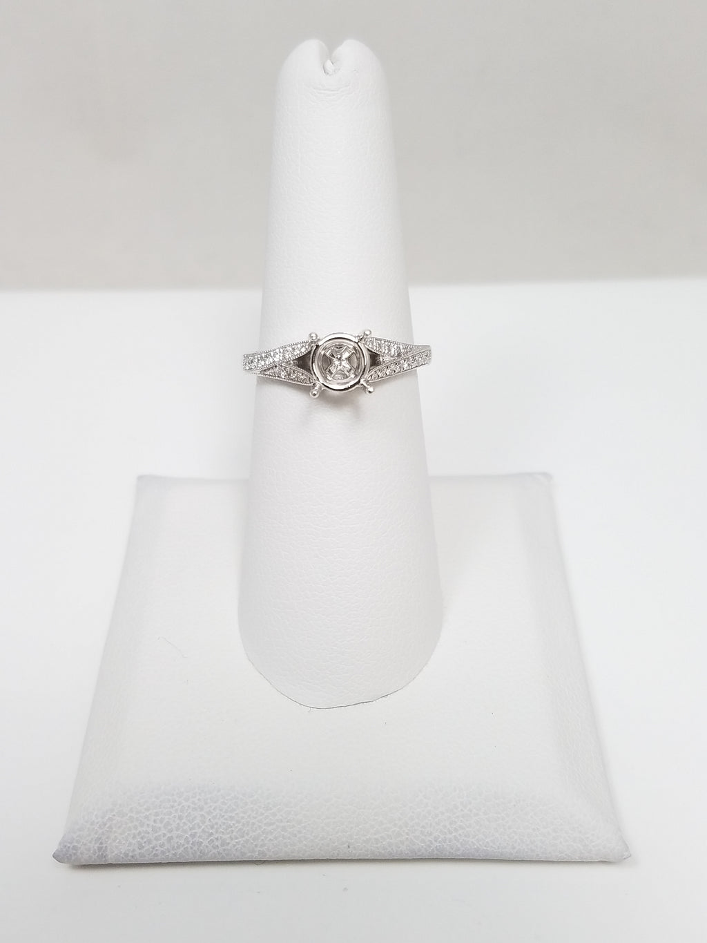 New! Shimmering 14k White Gold Natural Diamond Engagement Ring Mount