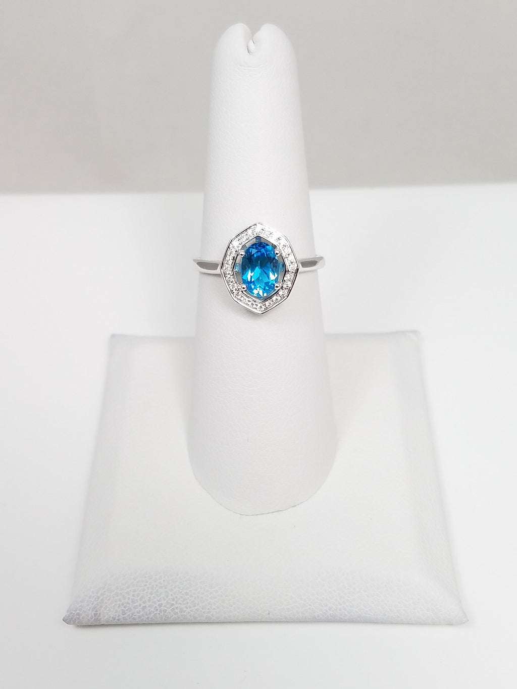 Glowing Natural Blue Topaz Diamond 14k White Gold Ring