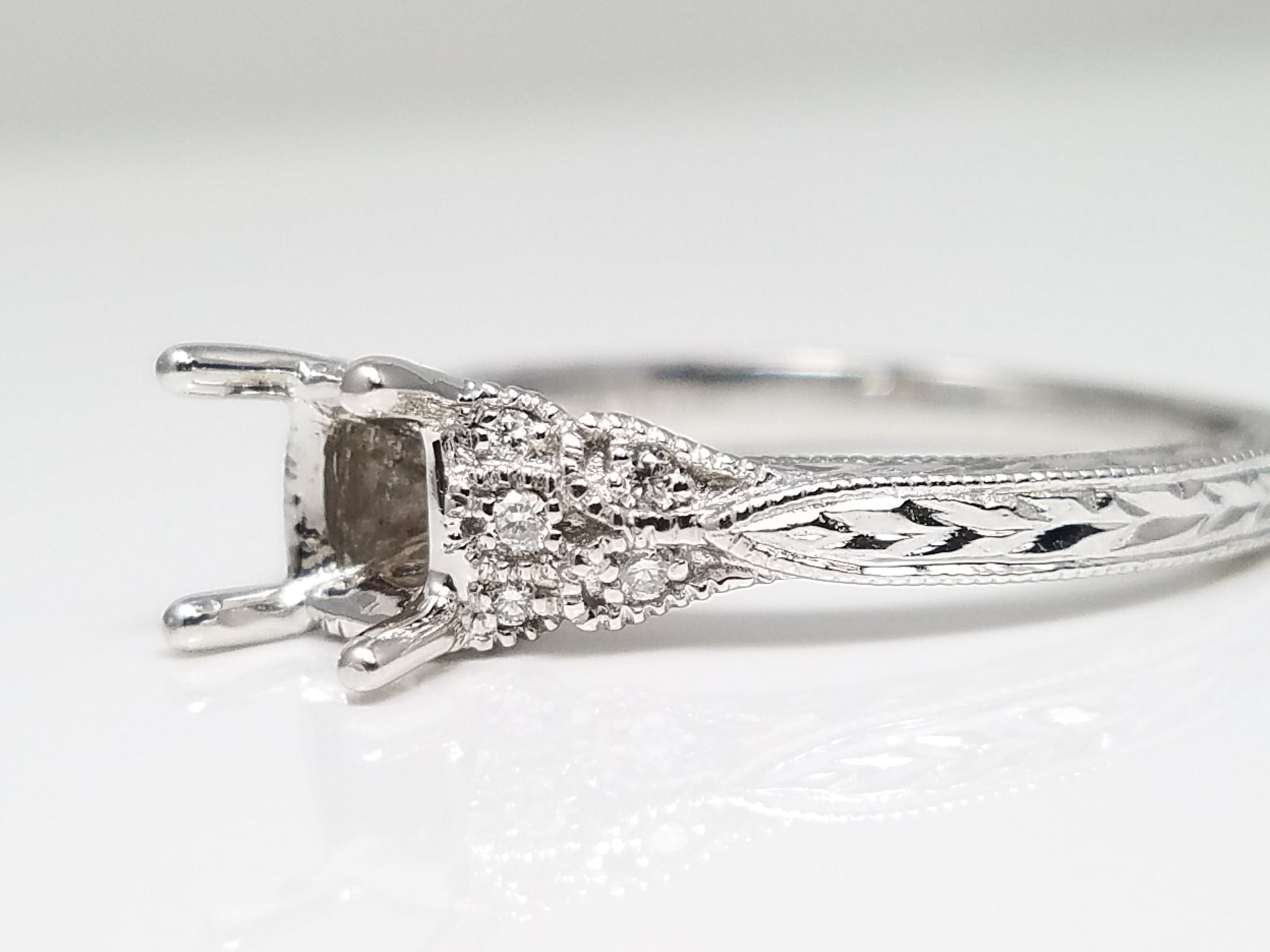 New Swanky 14k White Gold Natural Diamond Halo Engagement Ring Mount