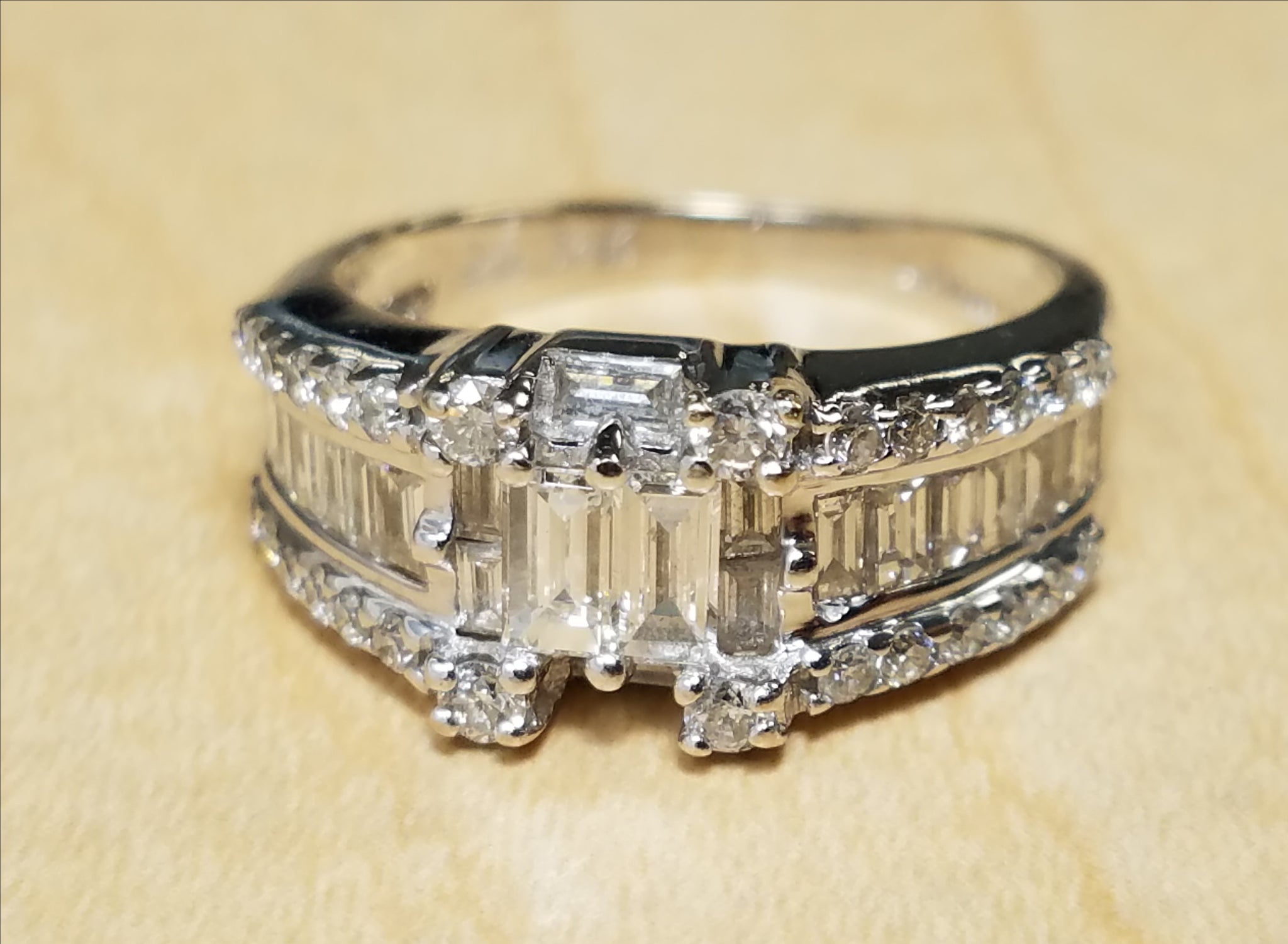 $6,500 Retail Le Vian 18k White Gold 1ctw Natural Diamond Engagement Ring