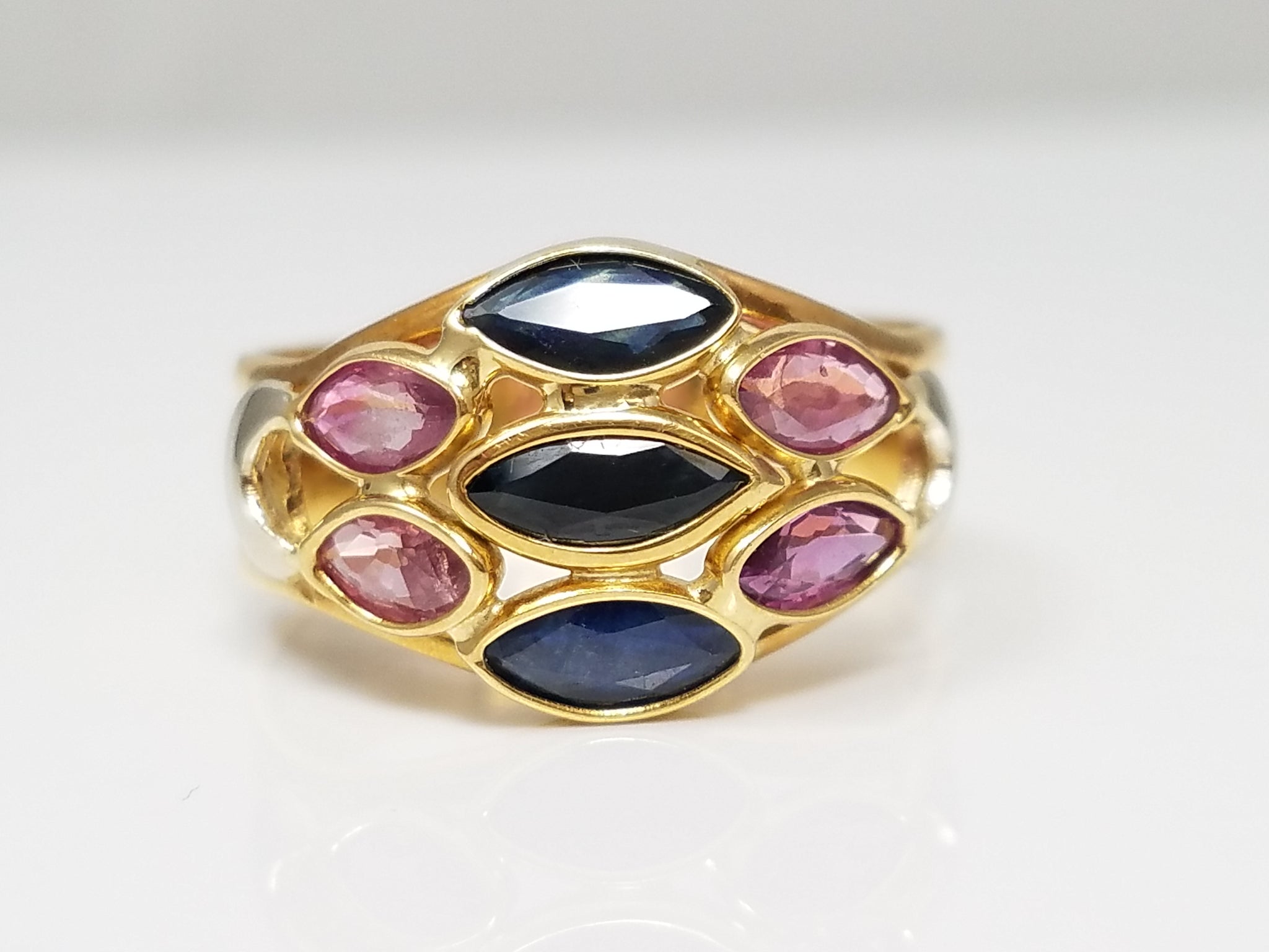 Exquisite 18k Yellow Gold Natural Ruby Sapphire Ring Band