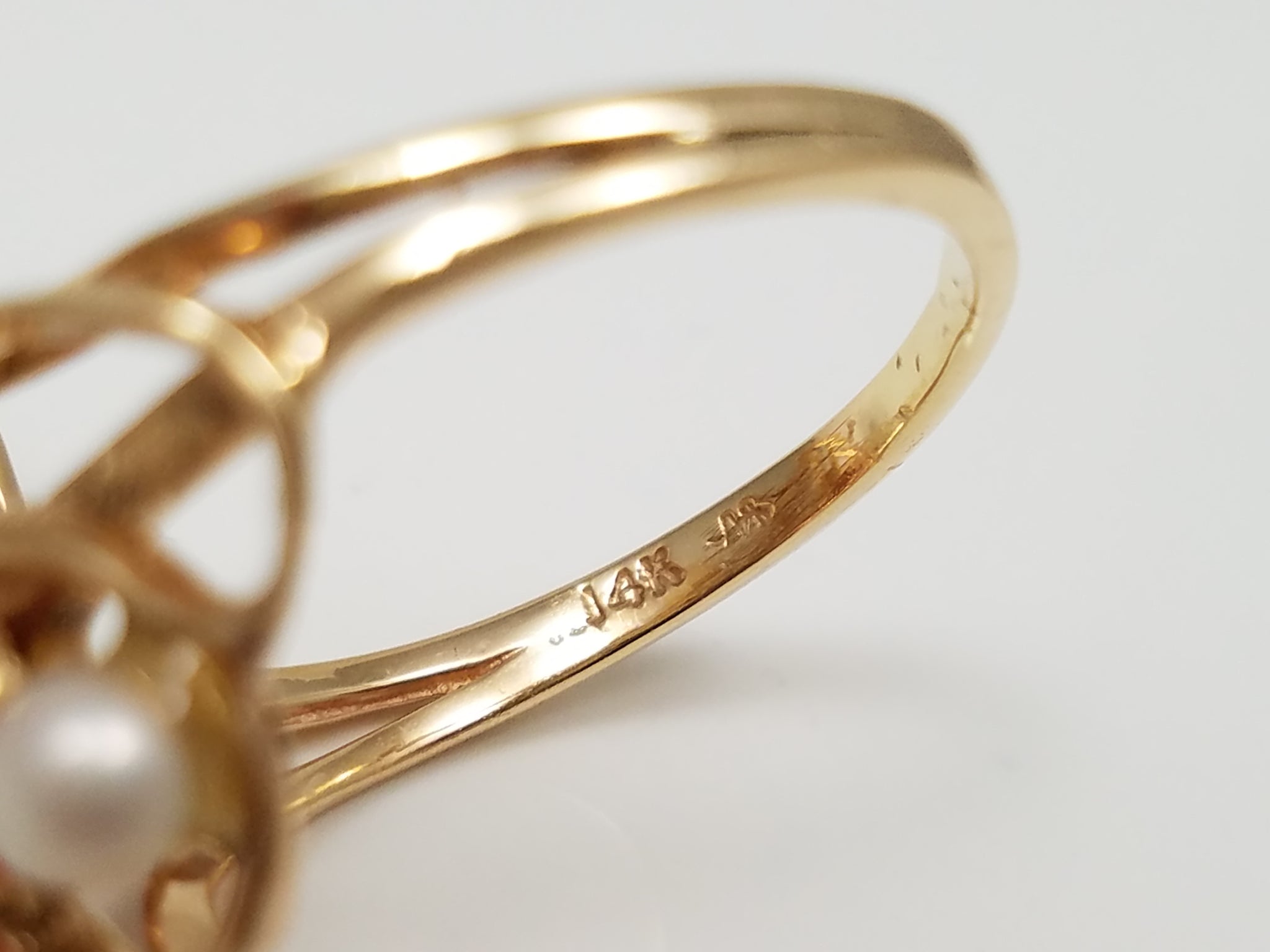 14k Yellow Gold Coral + Pearl Cluster Freeform Ring