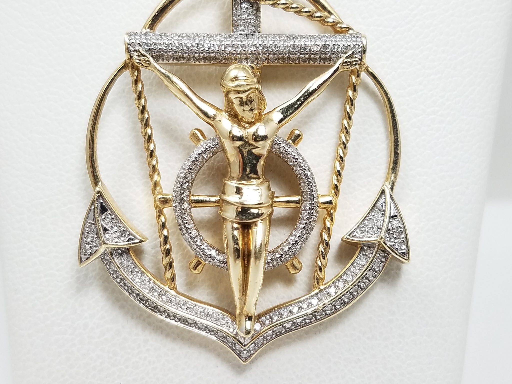 Extraordinary 10k Yellow Gold Natural Diamond Mariner Cross Pendant