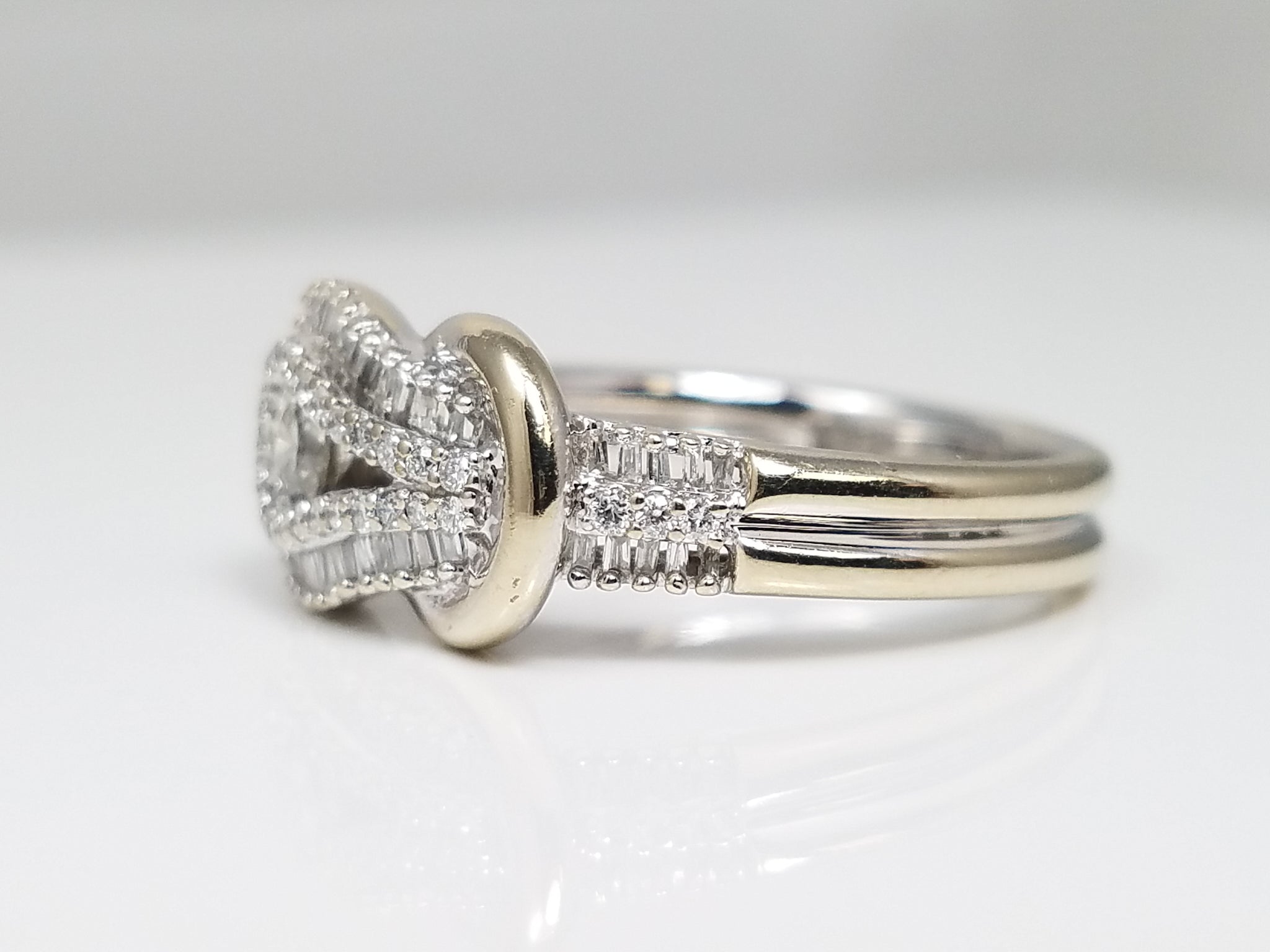 Precious 14k White Gold Natural Diamond Love Knot Ring