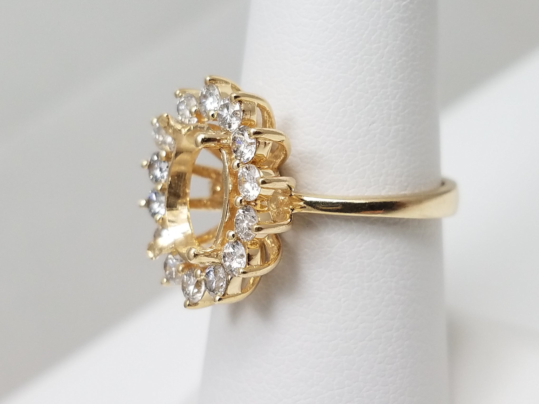 Glamorous 14k Yellow Gold Natural Diamond Halo Engagement Ring Mount