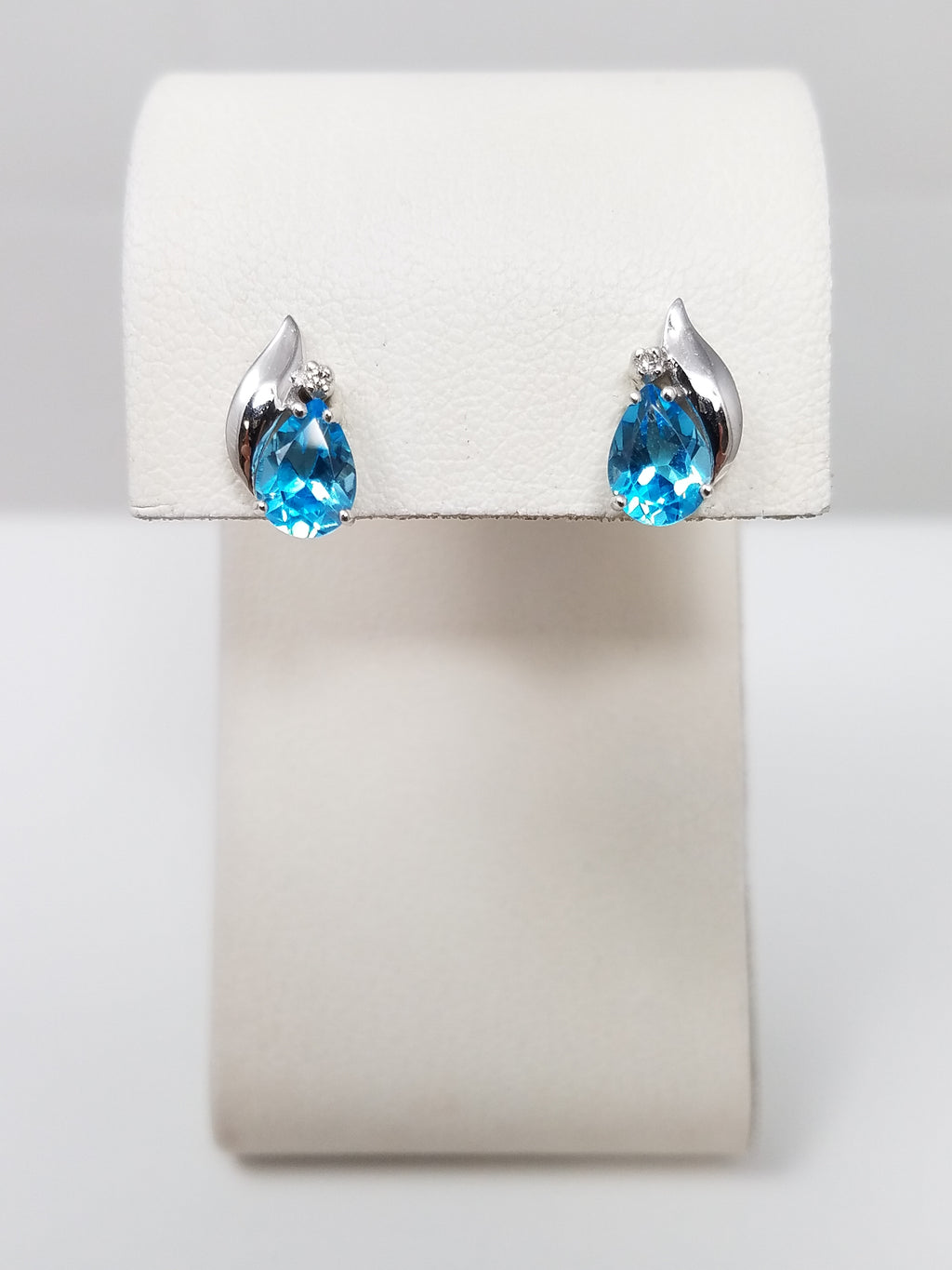 Petite 14k White Gold Natural Blue Topaz Diamond Earrings