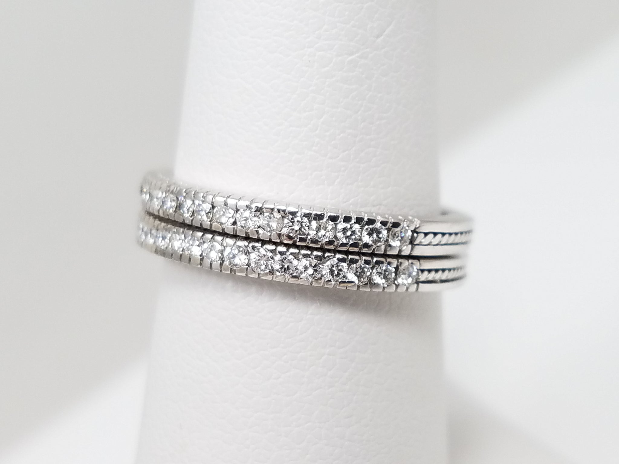 Two Matching Hidalgo 18k White Gold Natural Diamond Anniversary Ring Bands