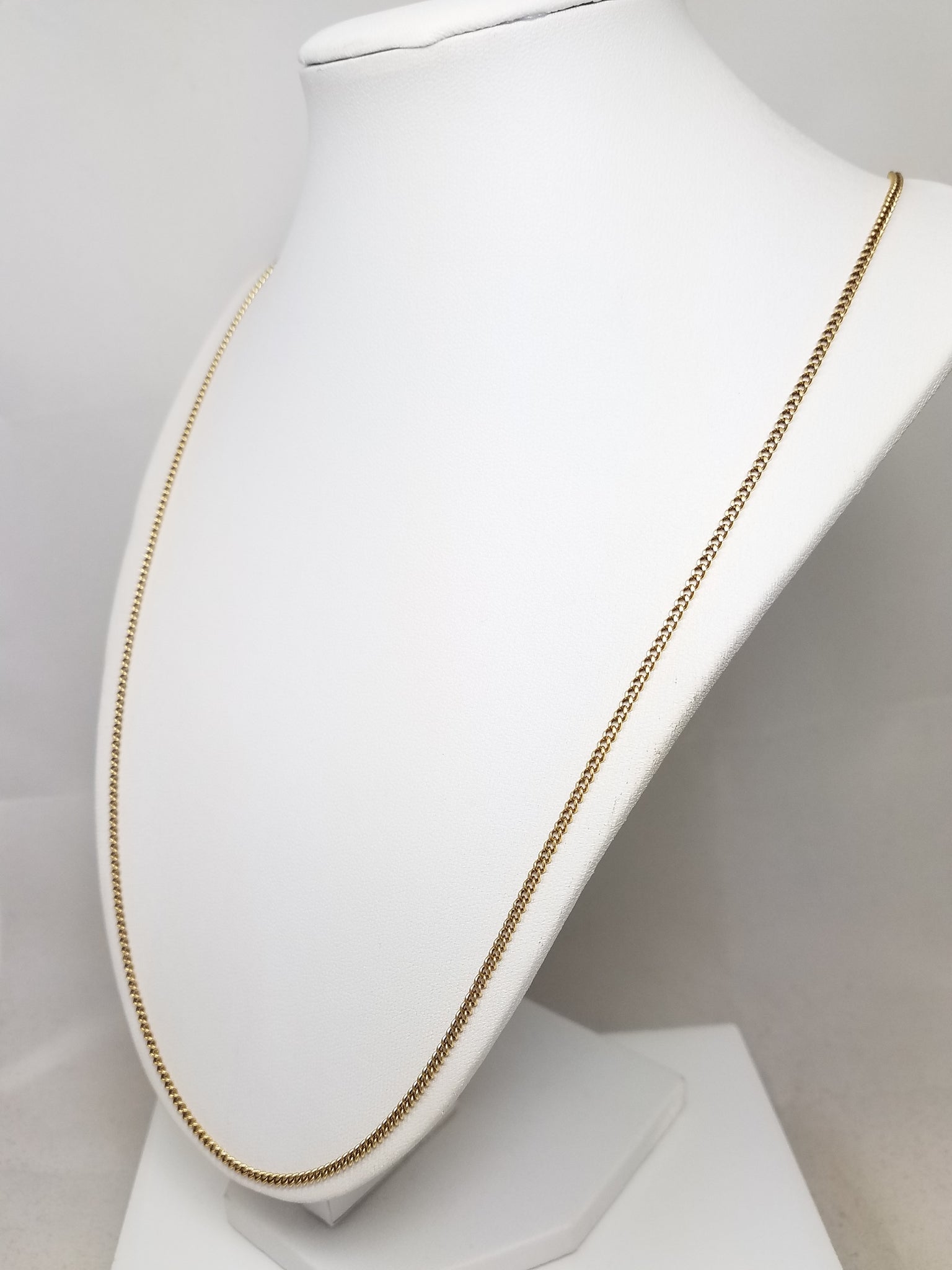 Sturdy 18k Yellow Gold Curb Link 26.5" Necklace