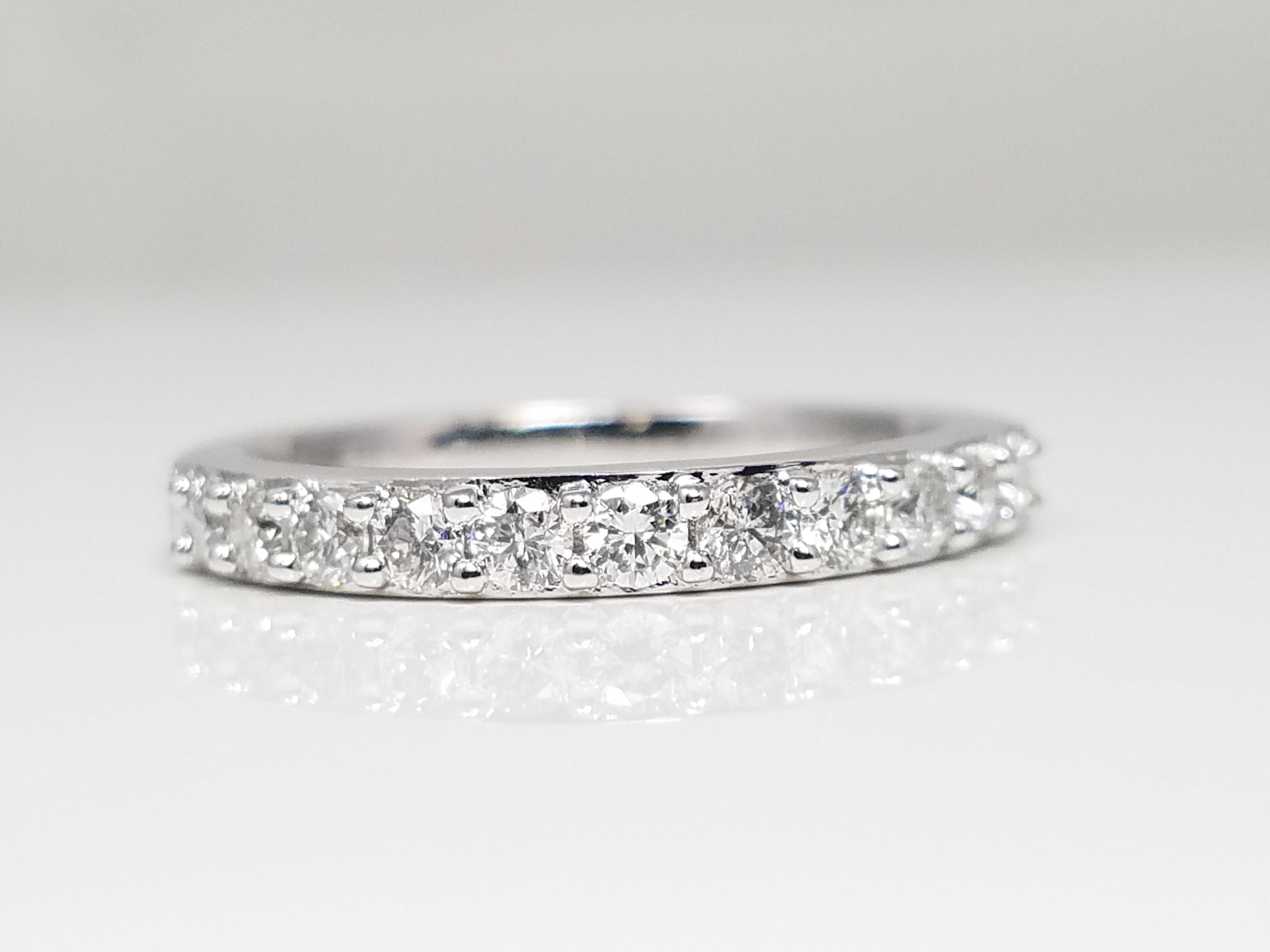 New! 14k White Gold Natural Diamond Halo Wedding Ring Mount Set