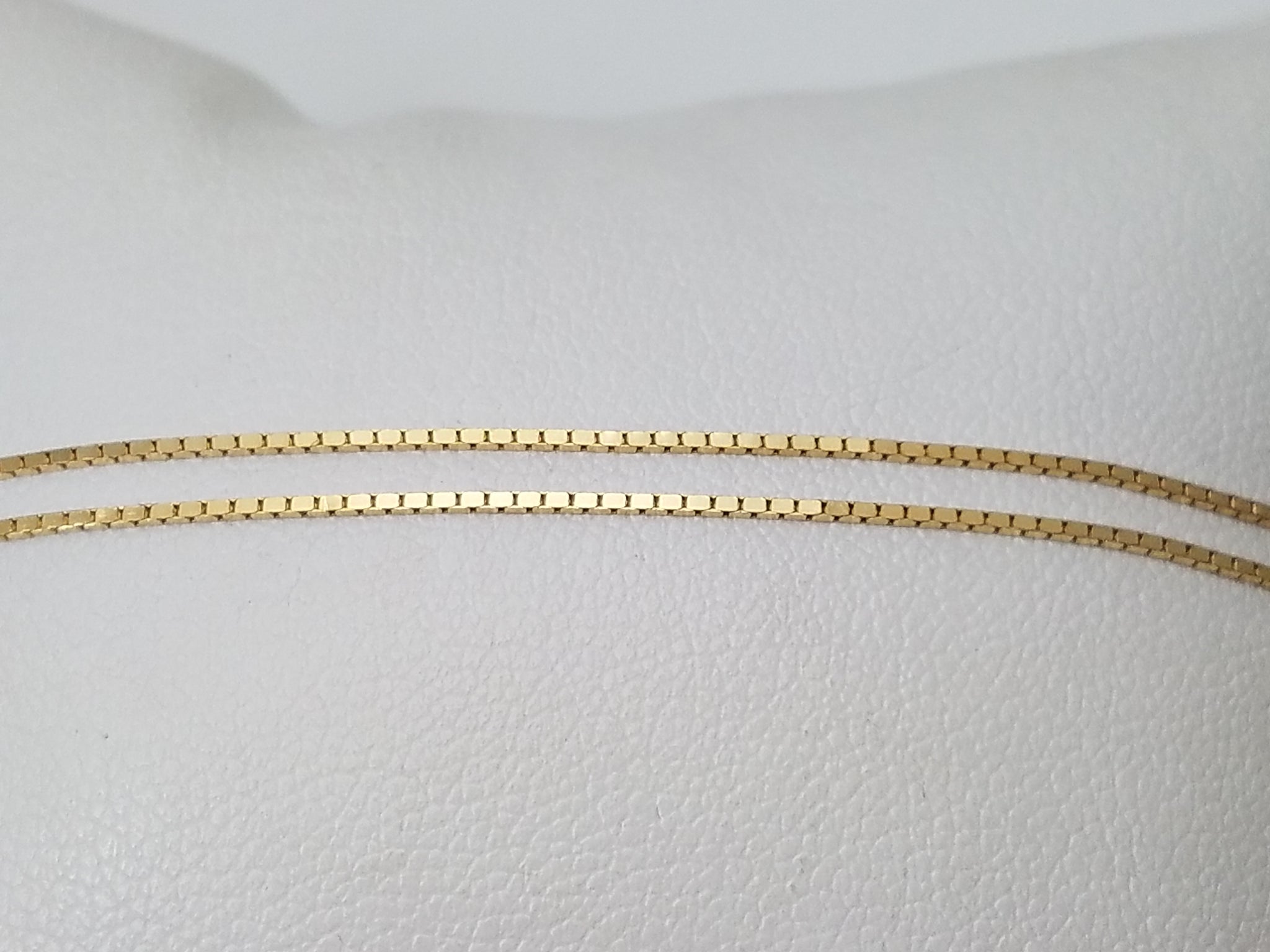 Dainty 16" 14k Yellow Gold Shiny Box Link Chain Necklace