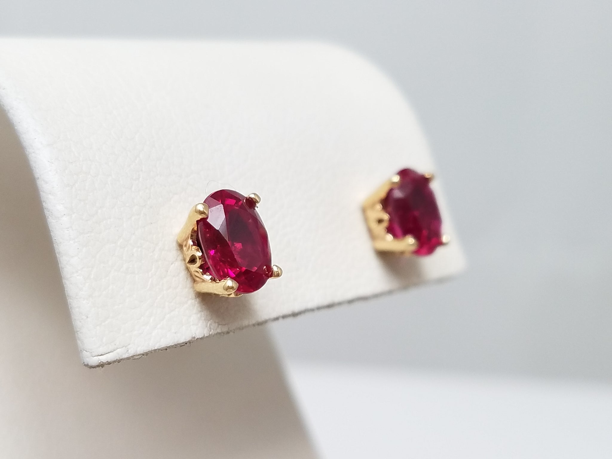 1.50ctw Lab Ruby 14k Yellow Gold Stud Earrings