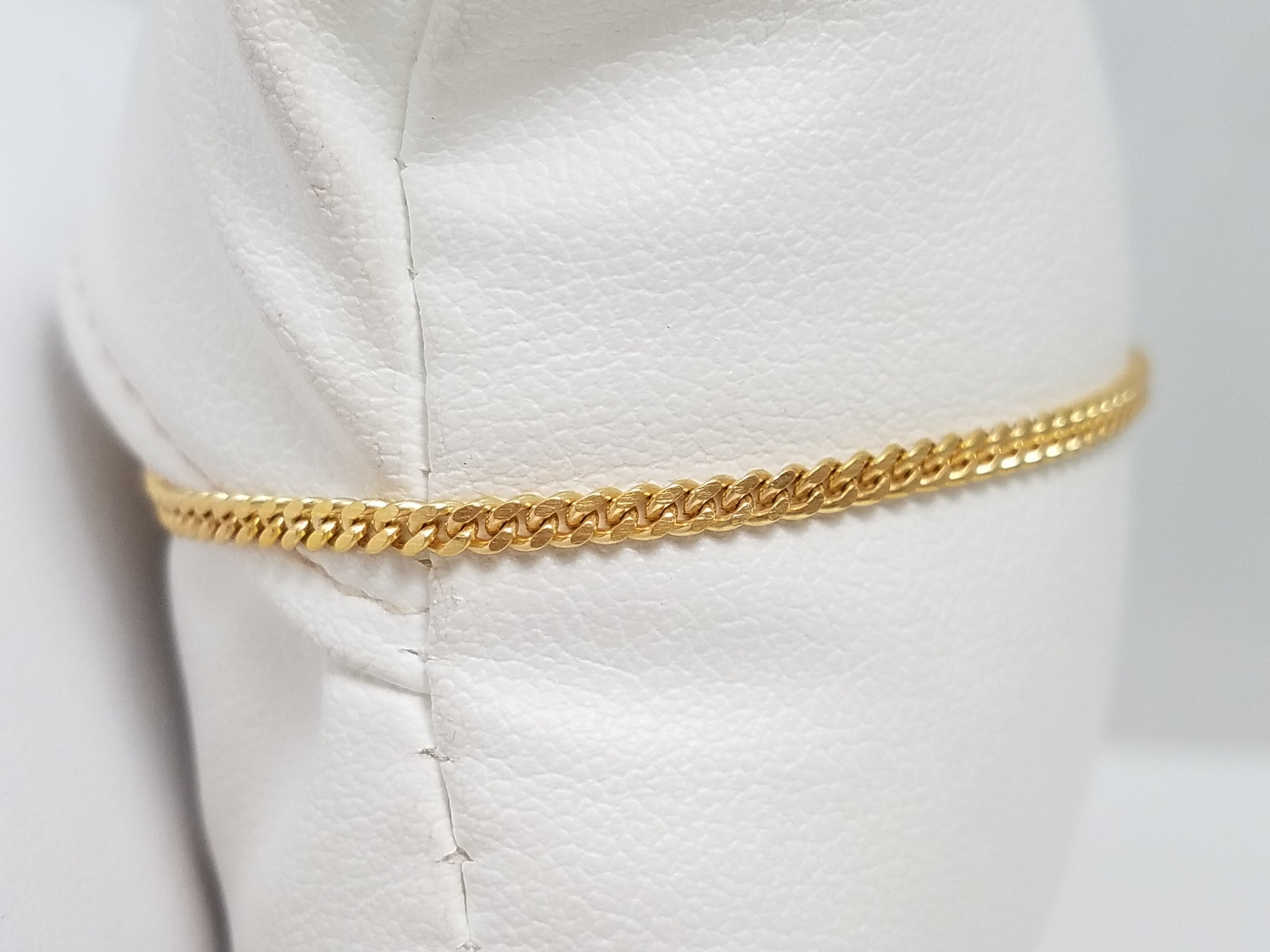 18k Yellow Gold Curb Link 6.5" Bracelet